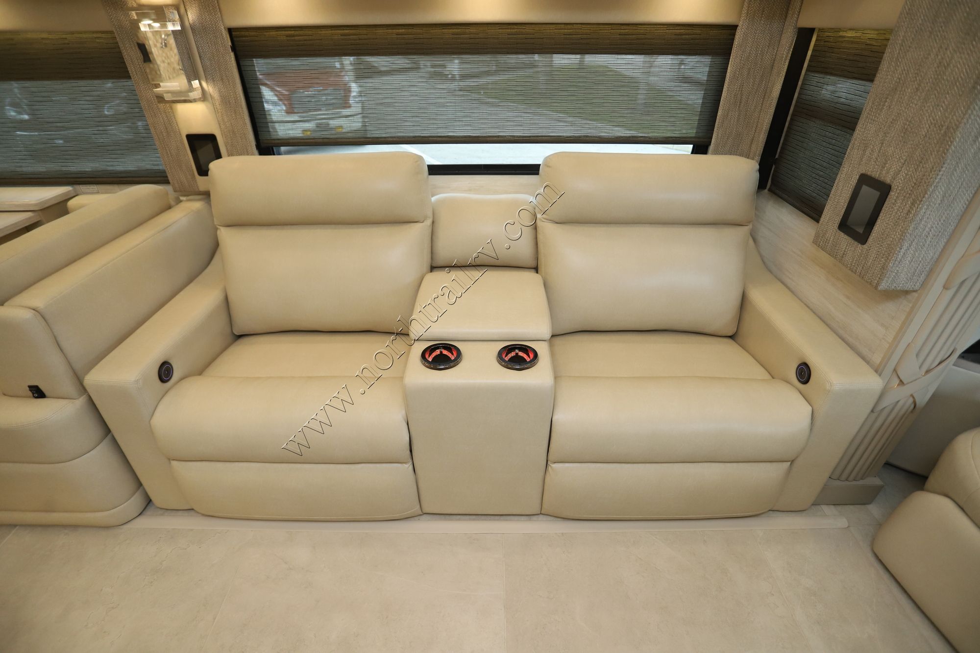 New 2024 Newmar Mountain Aire 4551 Class A  For Sale