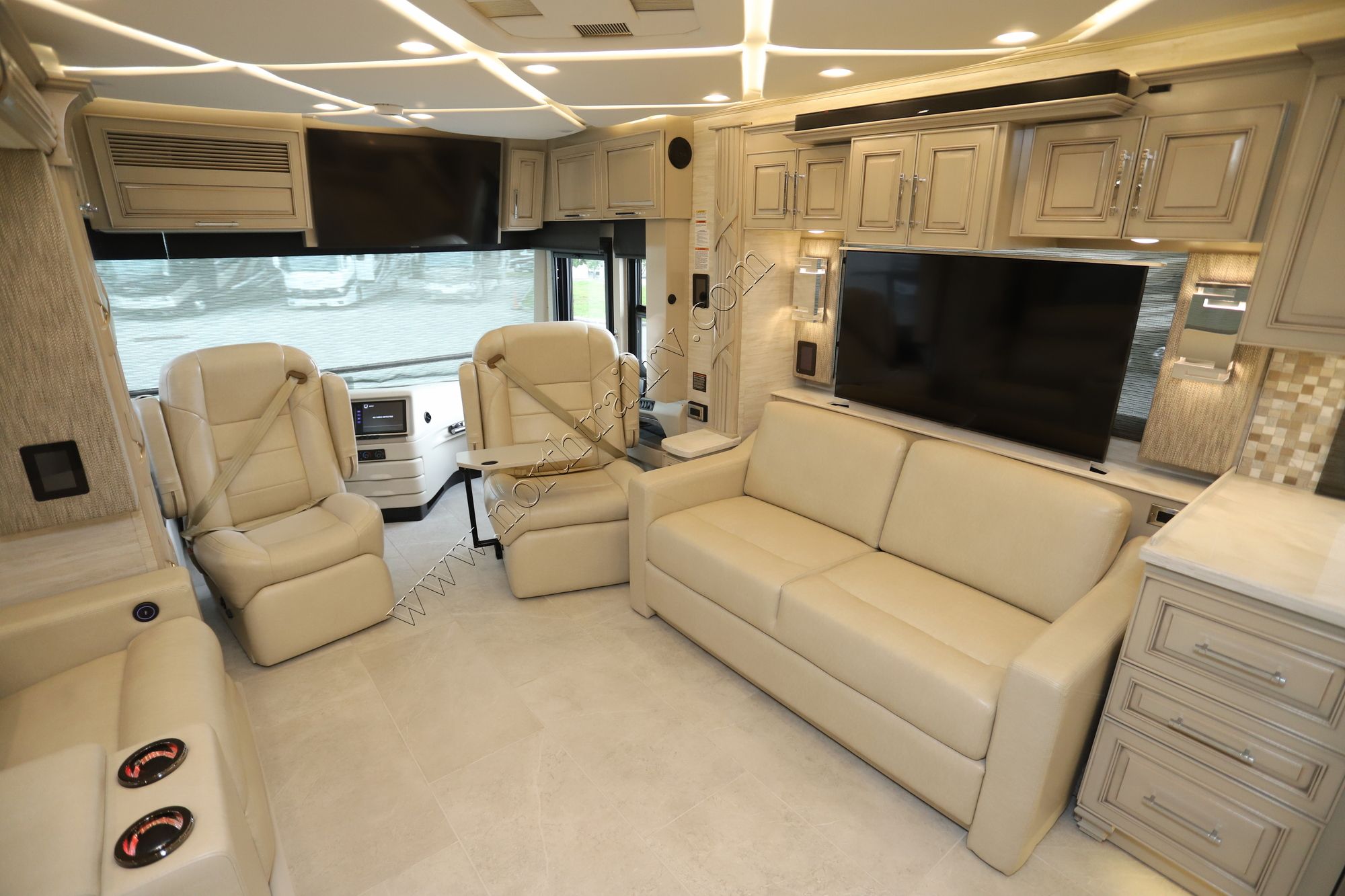 New 2024 Newmar Mountain Aire 4551 Class A  For Sale