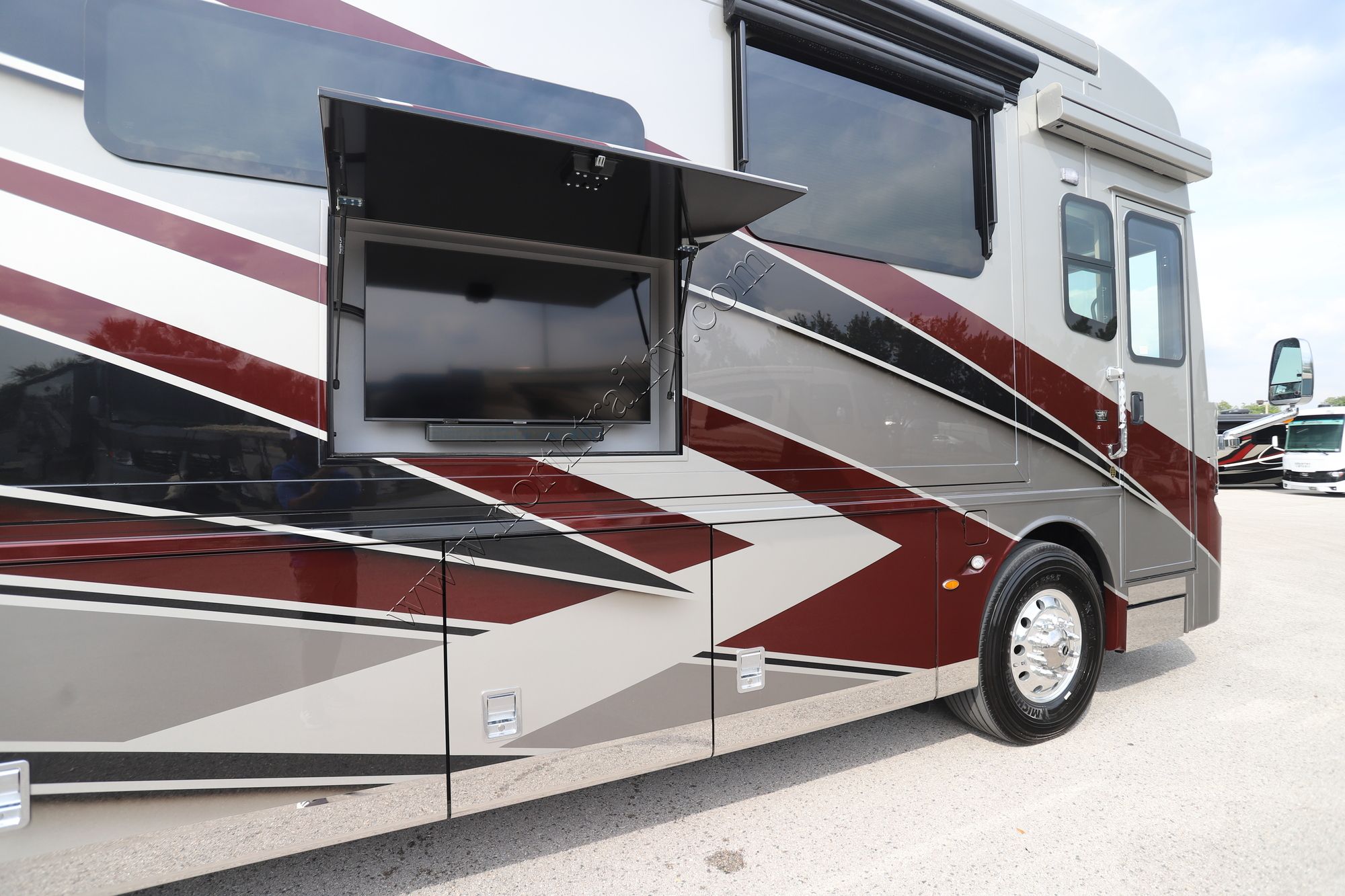 New 2024 Newmar Mountain Aire 4551 Class A  For Sale