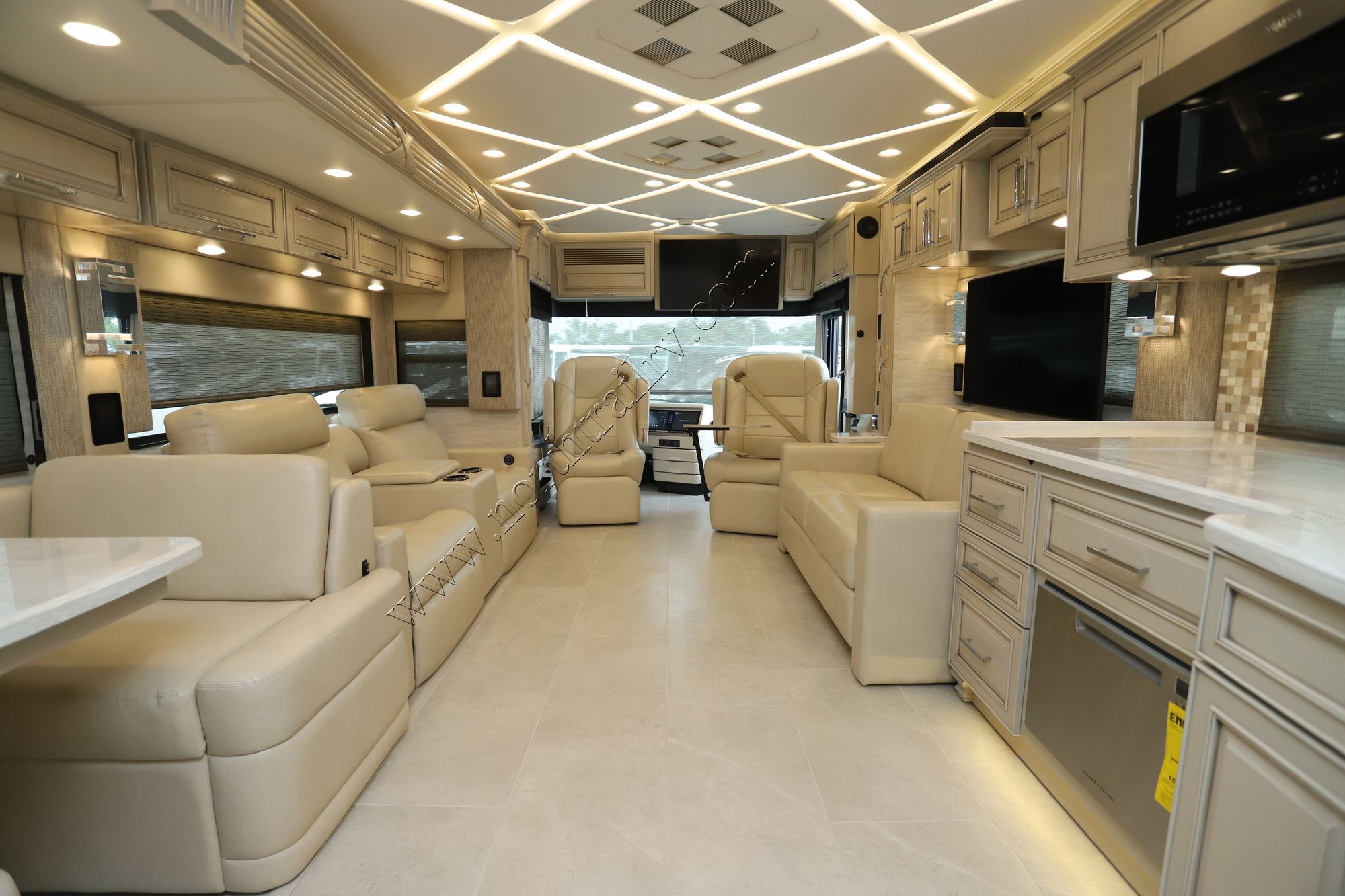 New 2024 Newmar Mountain Aire 4551 Class A  For Sale