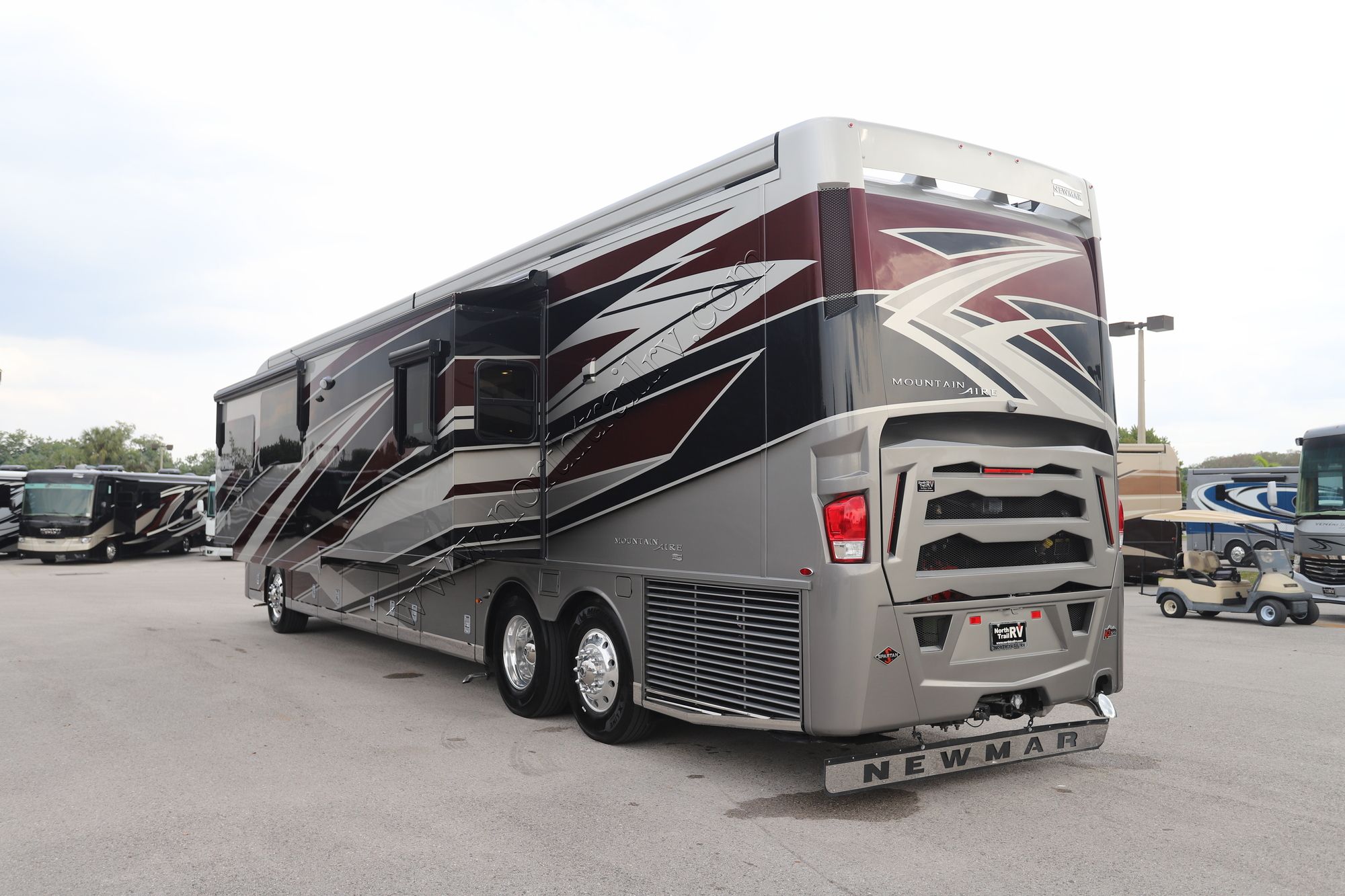 New 2024 Newmar Mountain Aire 4551 Class A  For Sale