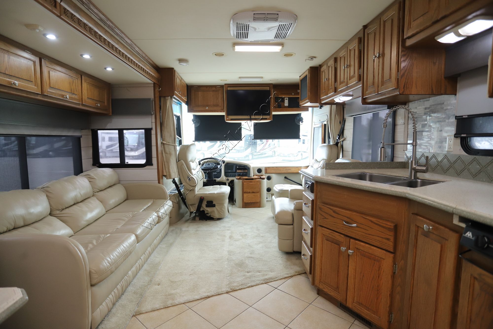 Used 2006 Tiffin Motor Homes Phaeton 35DH Class A  For Sale