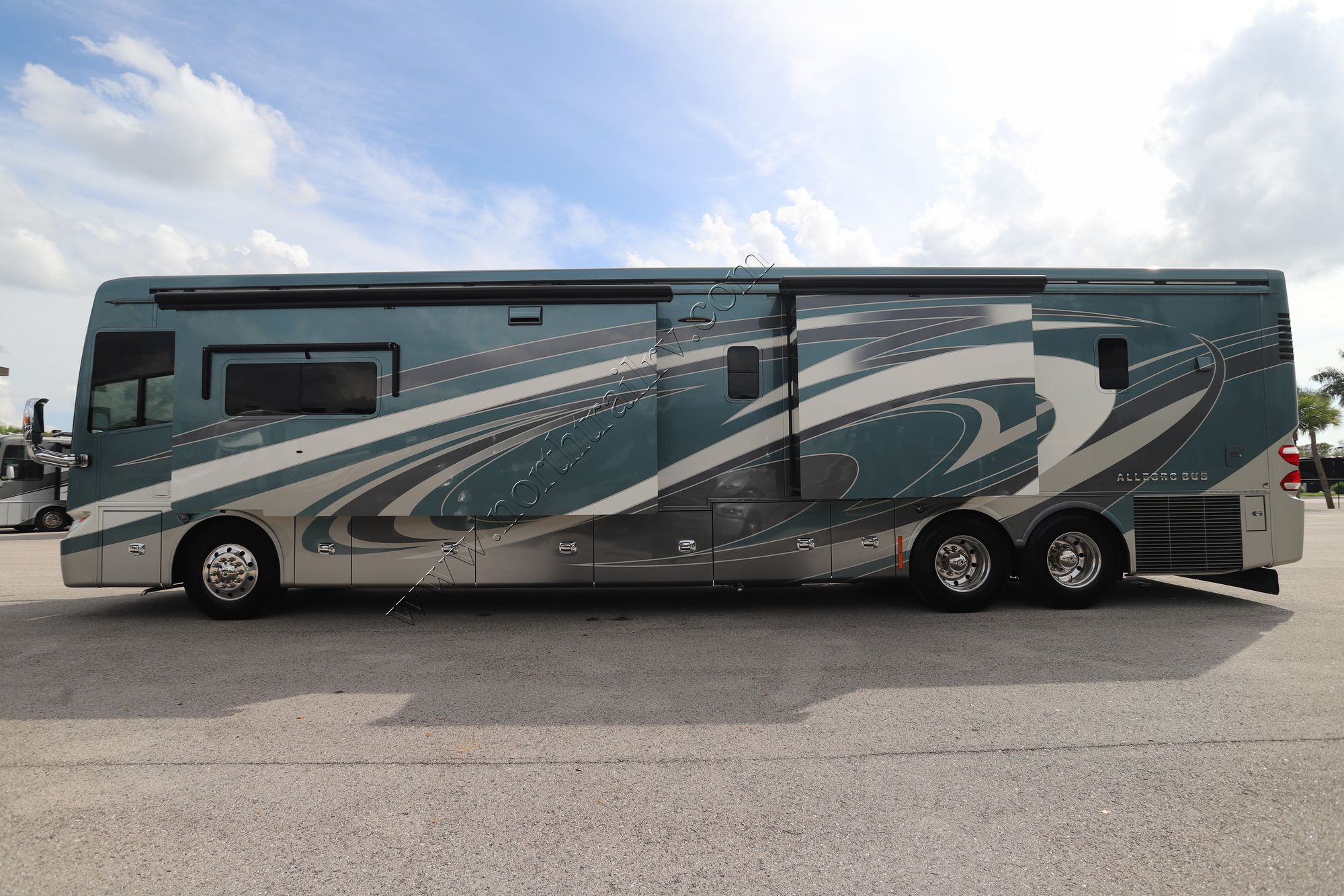 Used 2018 Tiffin Motor Homes Allegro Bus 45OPP Class A  For Sale