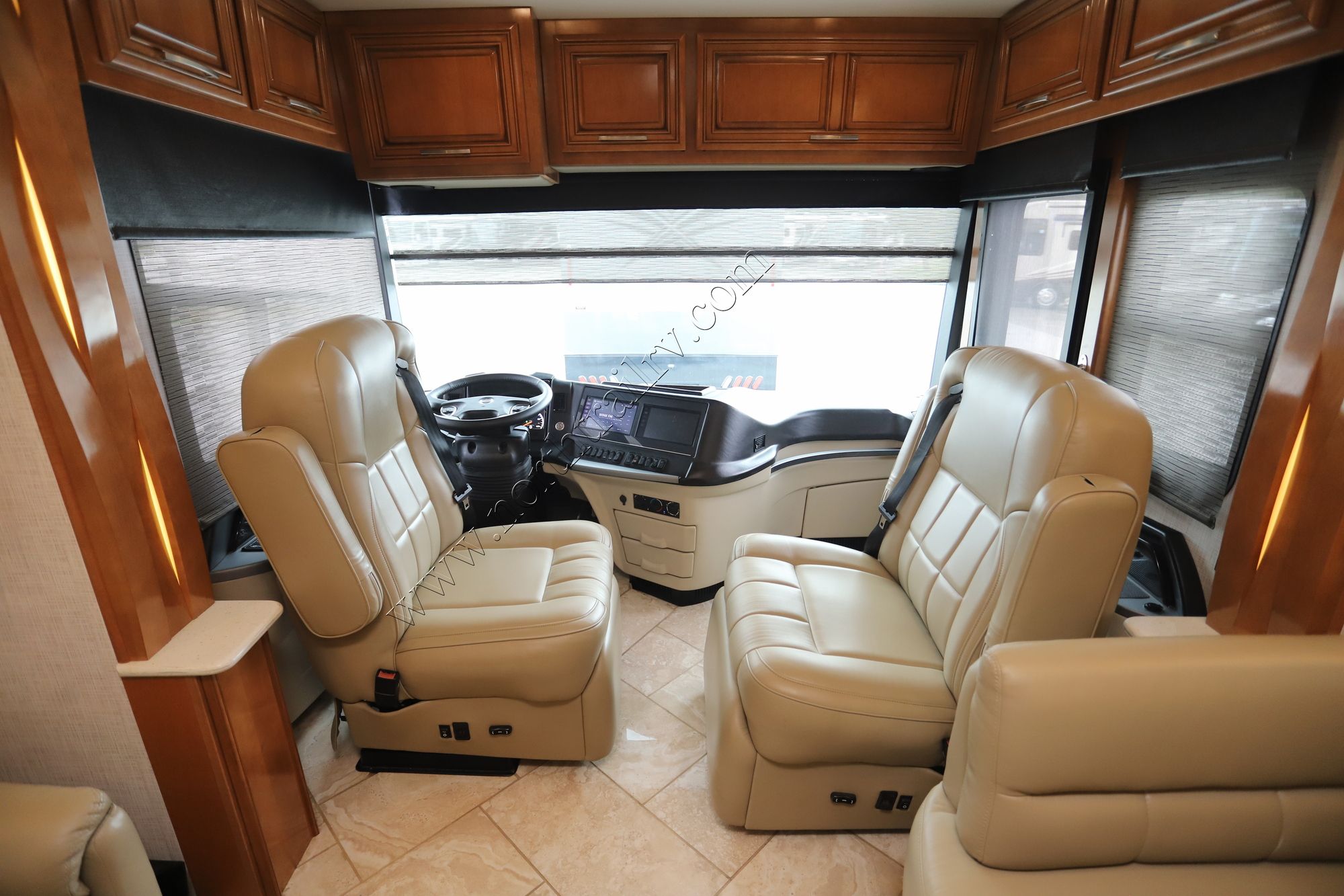 Used 2021 Newmar New Aire 3543 Class A  For Sale