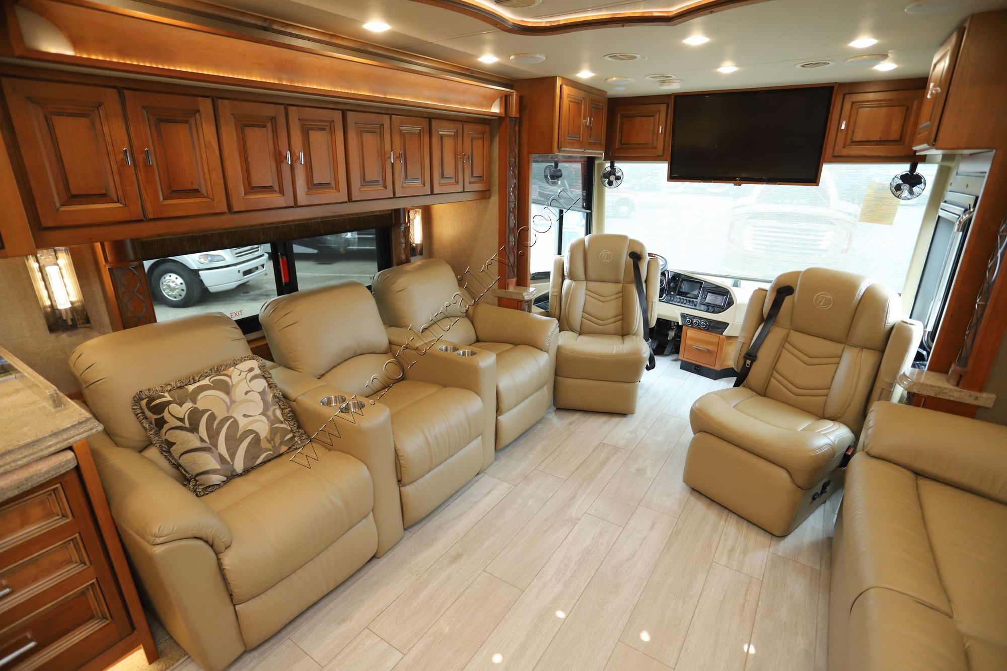 Used 2018 Tiffin Motor Homes Allegro Bus 45OPP Class A  For Sale