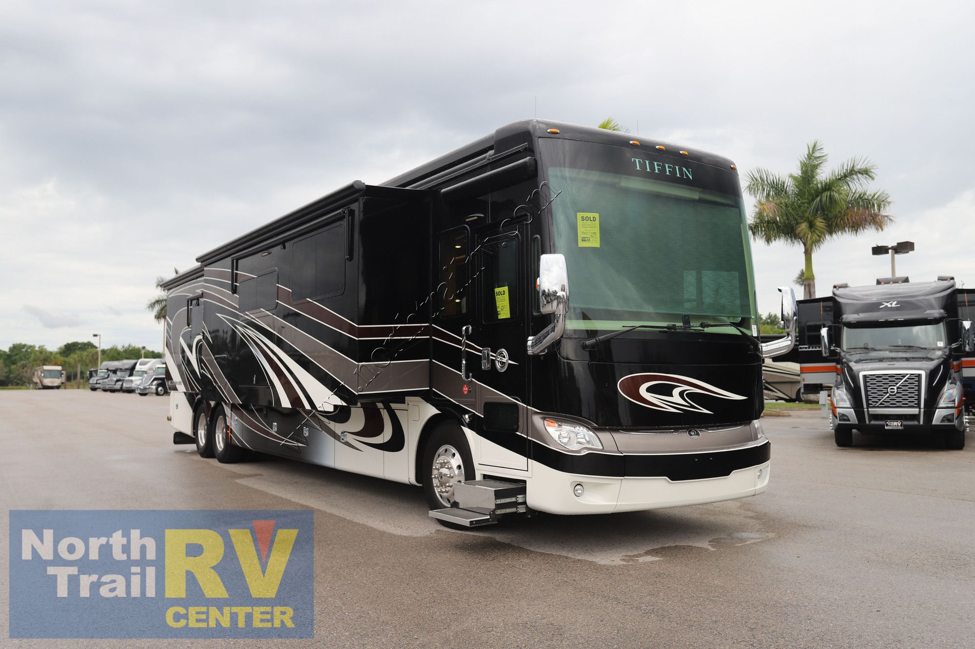 Used 2018 Tiffin Motor Homes Allegro Bus 45OPP Class A  For Sale