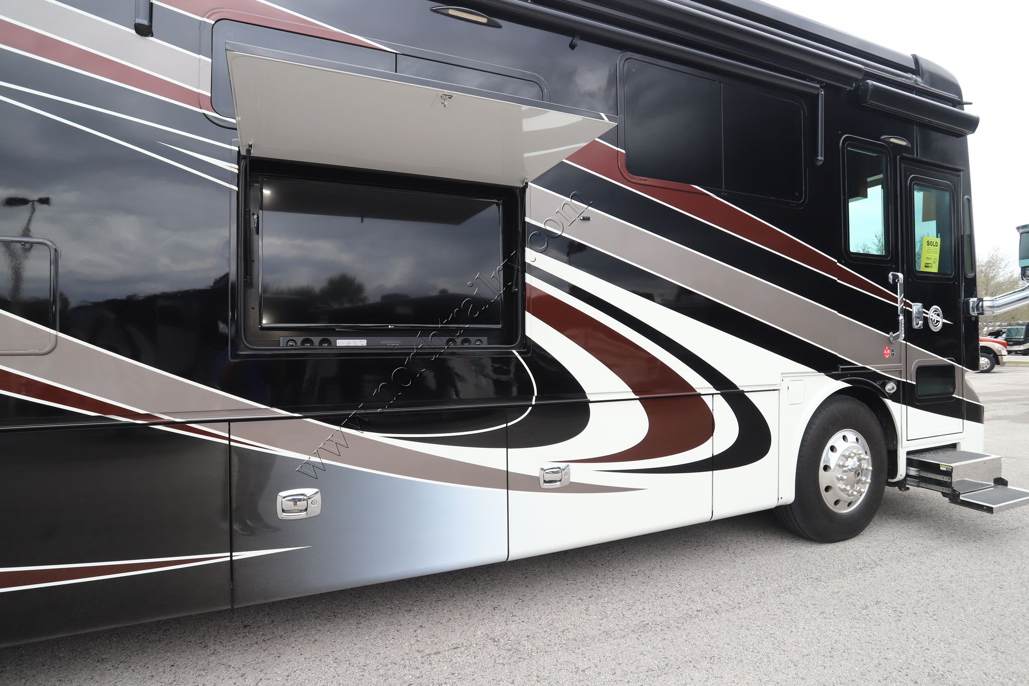 Used 2018 Tiffin Motor Homes Allegro Bus 45OPP Class A  For Sale