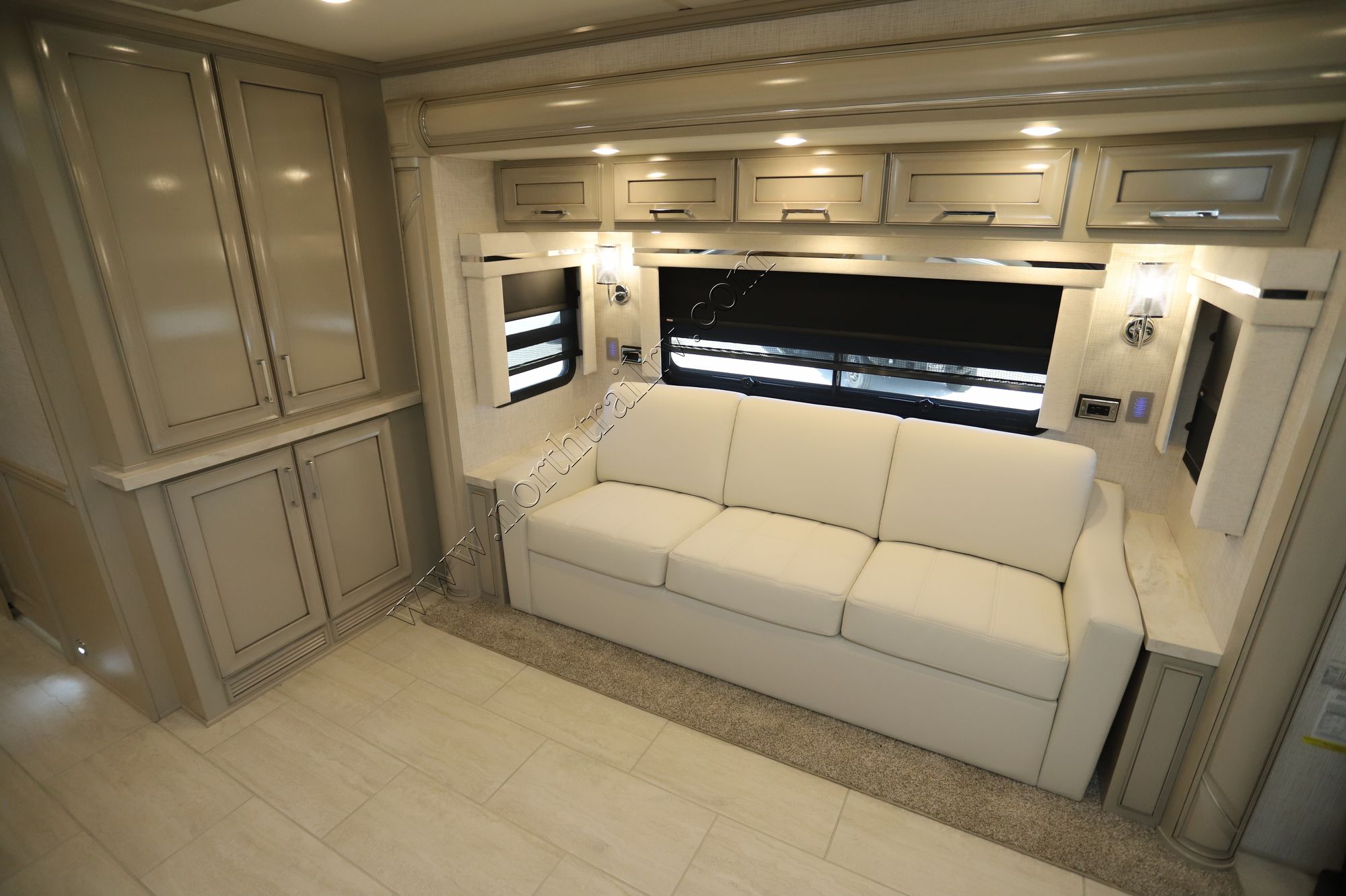 New 2024 Newmar Ventana 3512 Class A  For Sale