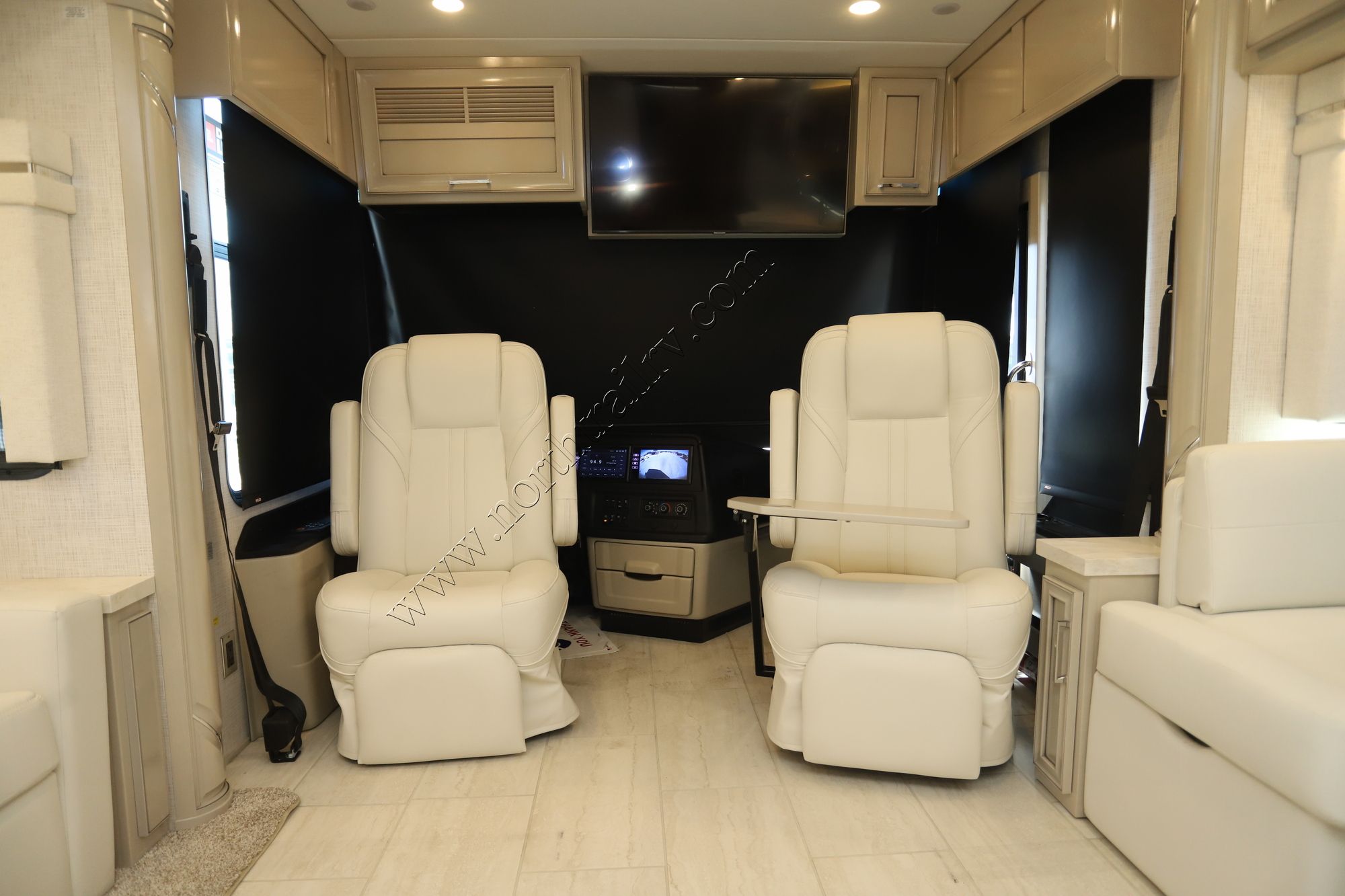 New 2024 Newmar Ventana 3512 Class A  For Sale