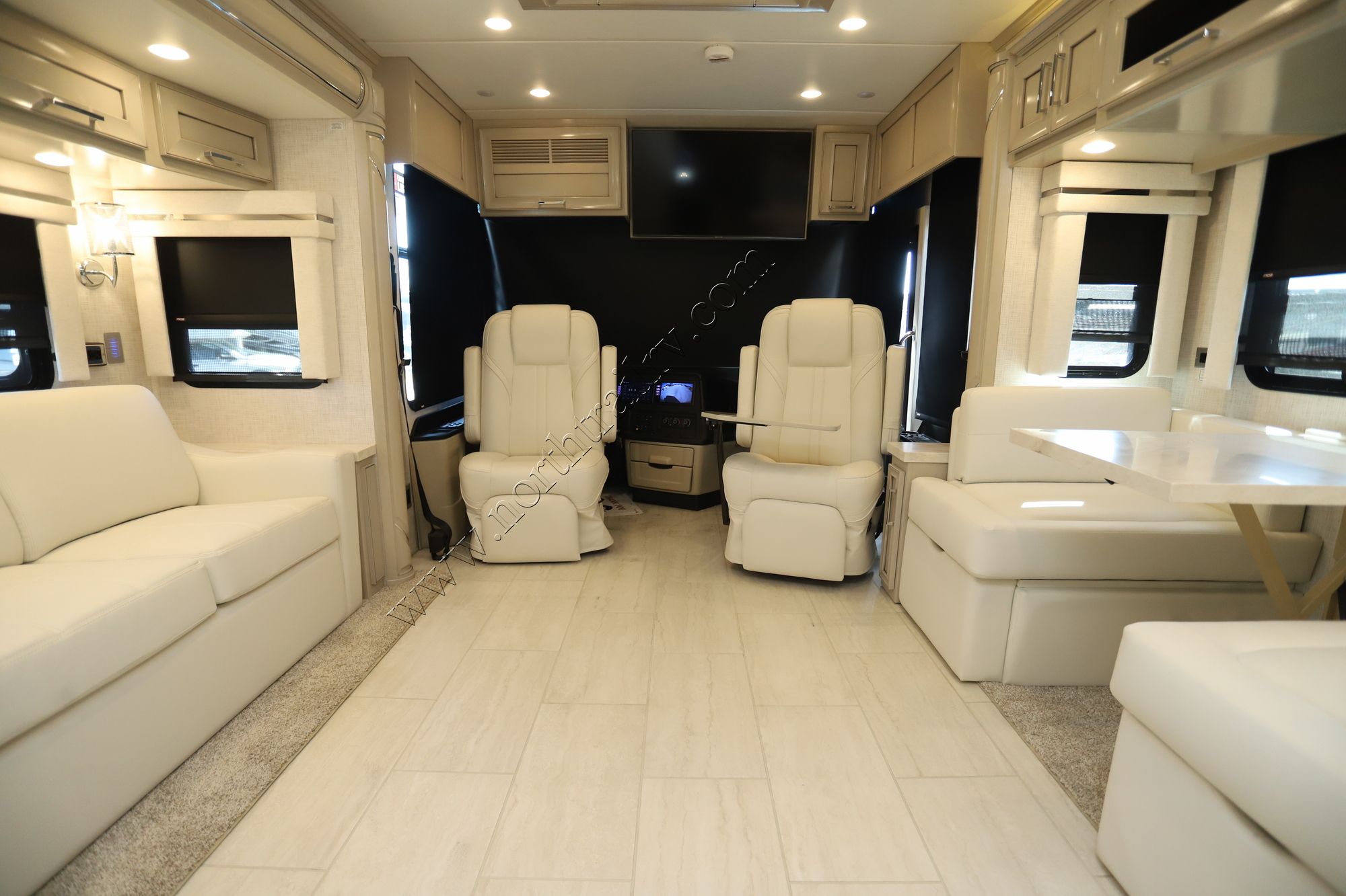 New 2024 Newmar Ventana 3512 Class A  For Sale