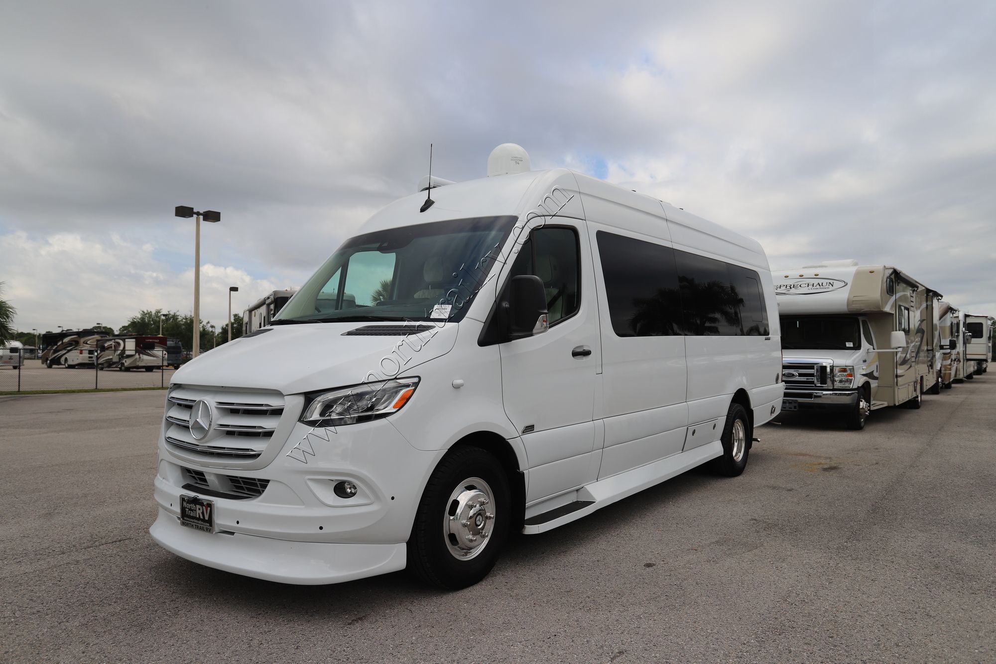 Used 2023 Midwest Passage 170 Ext MD4 Class B  For Sale