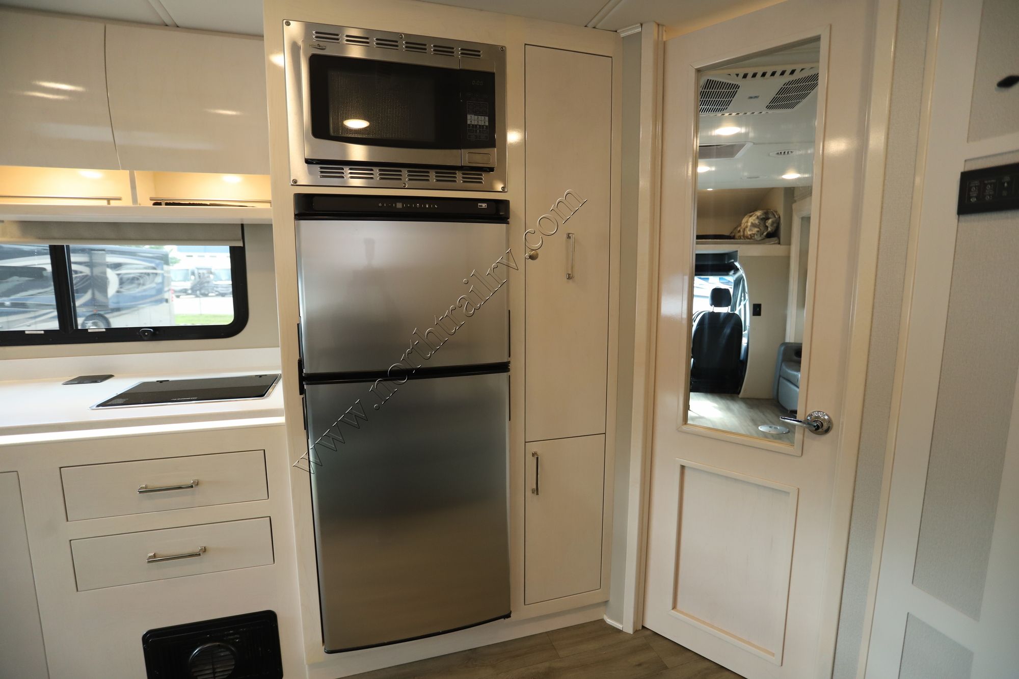 Used 2023 Renegade Rv Vienna 25RMC Class C  For Sale