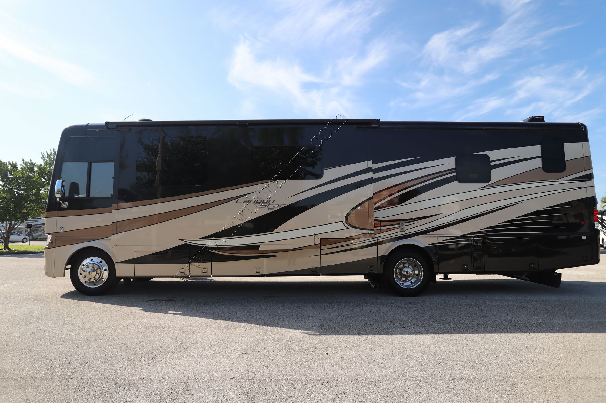 Used 2017 Newmar Canyon Star 3710 Class A  For Sale