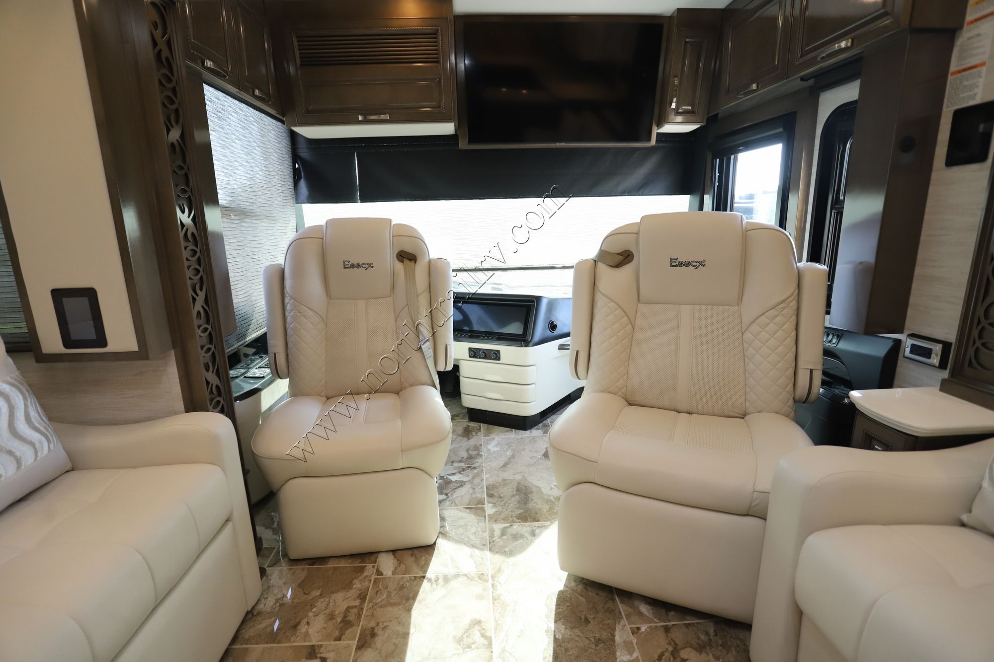 New 2025 Newmar Essex 4569 Class A  For Sale