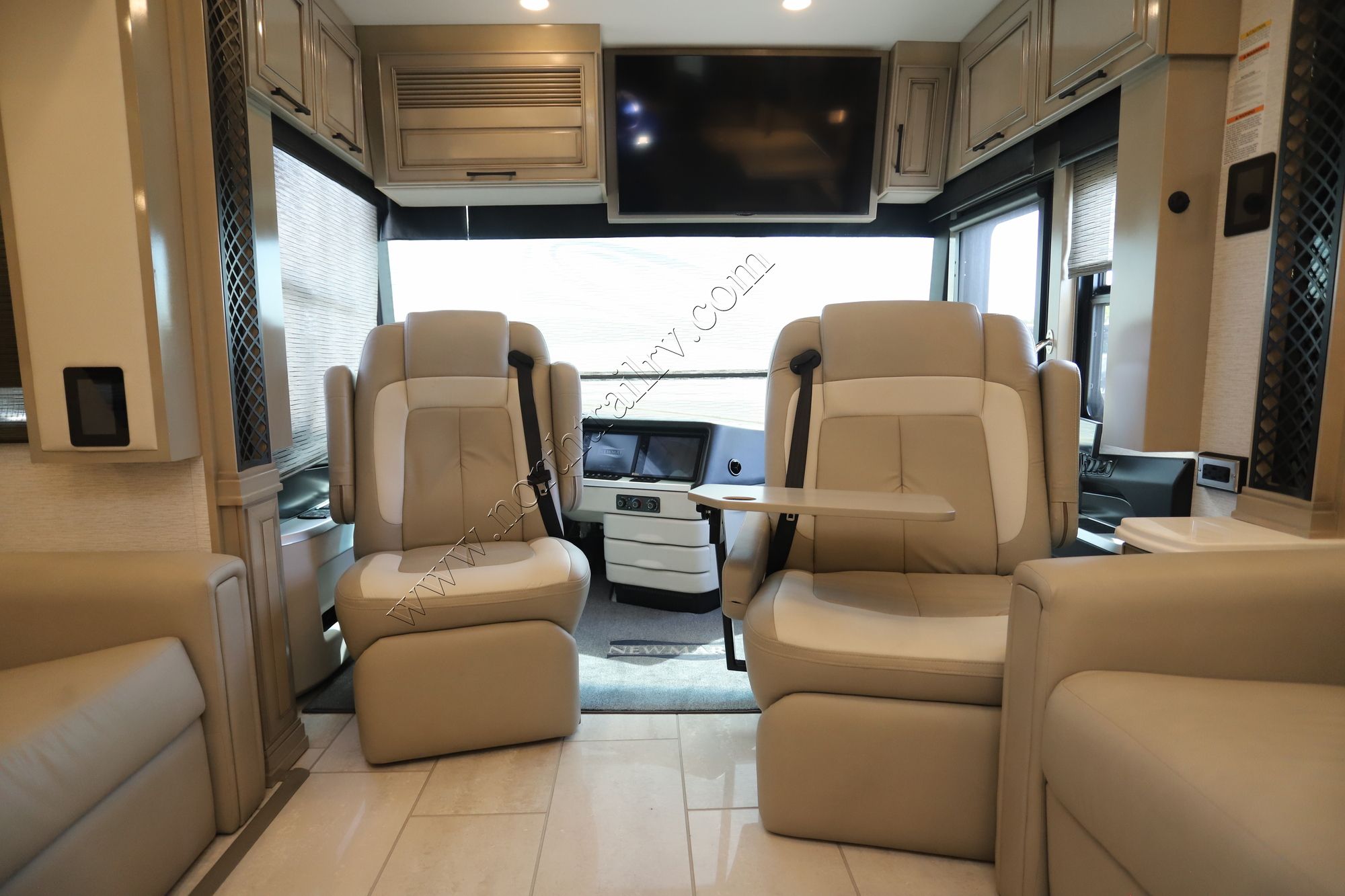 Used 2024 Newmar London Aire 4551 Class A  For Sale
