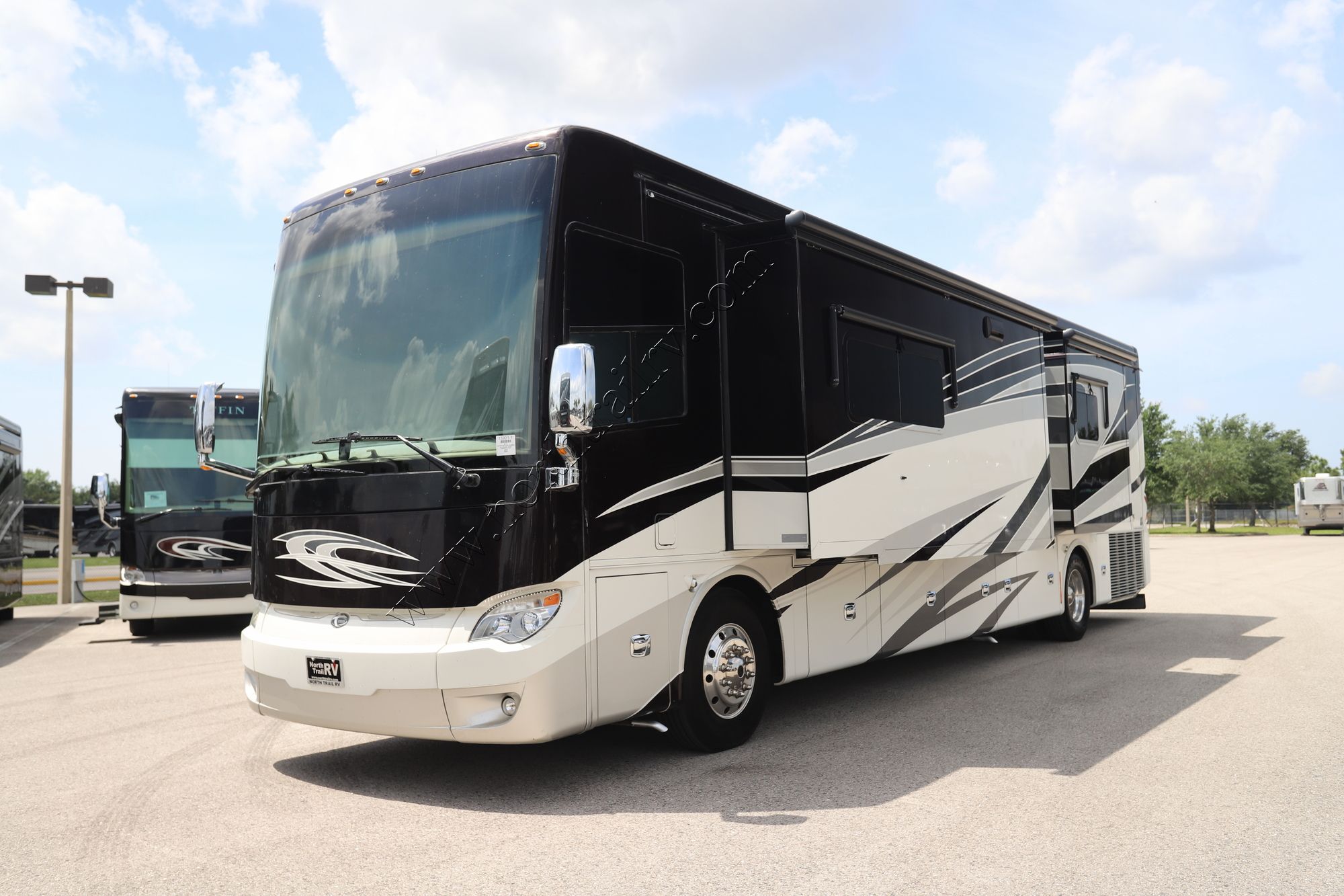 Used 2015 Tiffin Motor Homes Allegro Bus 40SP Class A  For Sale