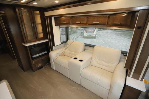 2023 Newmar New Aire 3543