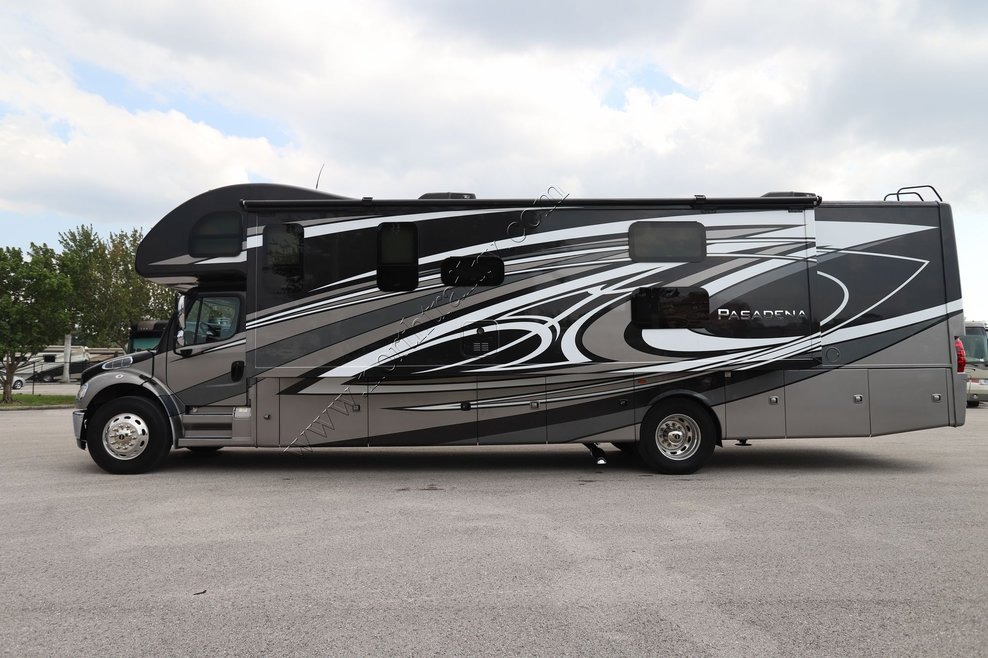 Used 2022 Thor Pasadena 38BX Super C  For Sale
