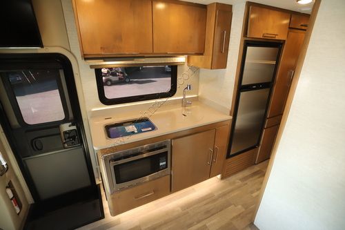 2020 Tiffin Motor Homes Wayfarer 25QW Class C