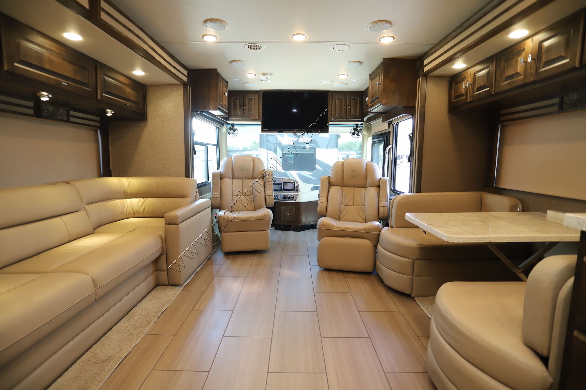 Used 2018 Tiffin Motor Homes Allegro Red 37PA Class A  For Sale