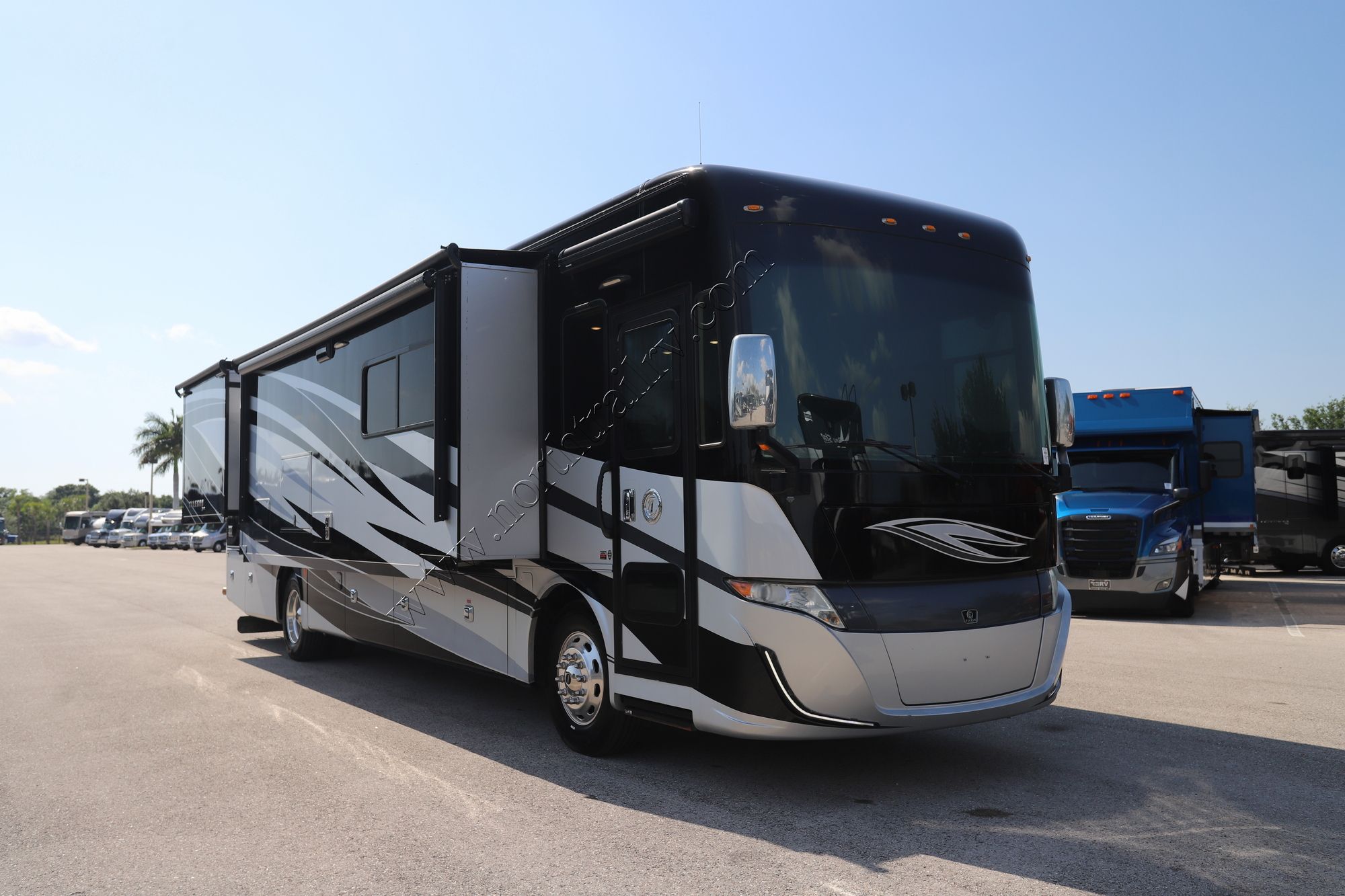 Used 2018 Tiffin Motor Homes Allegro Red 37PA Class A  For Sale
