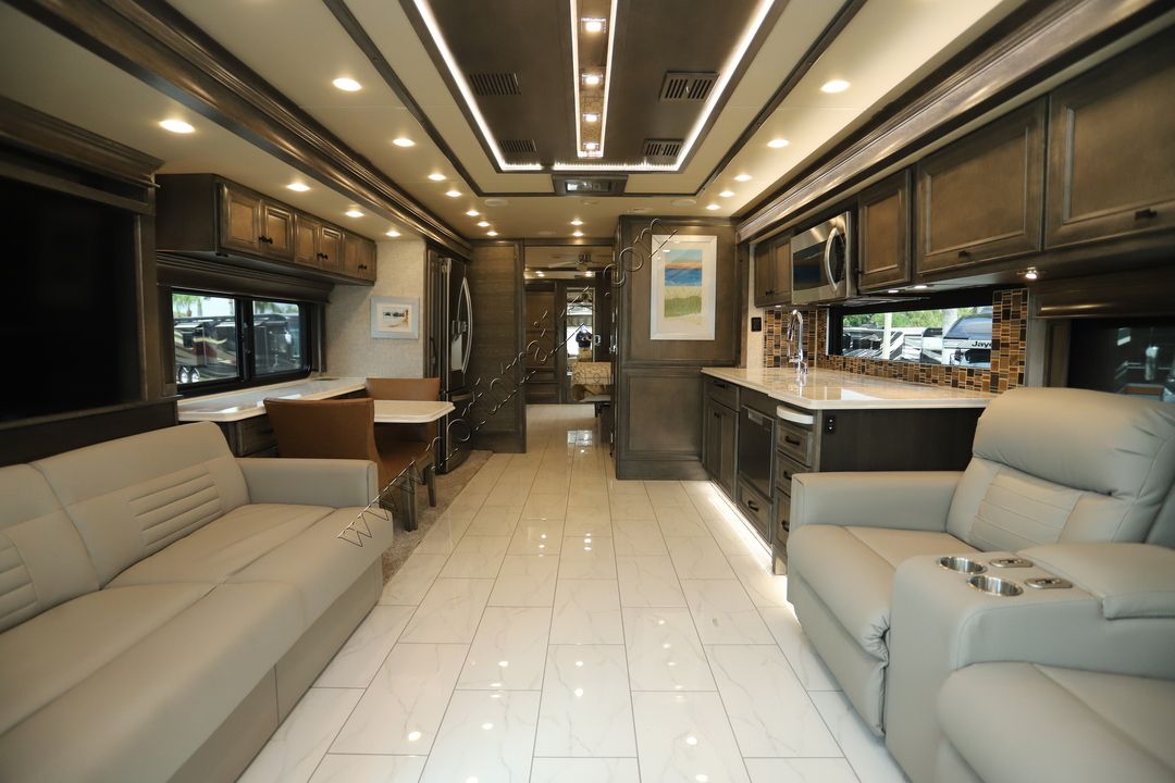 2023 Tiffin Motor Homes Phaeton 40IH 15790-2