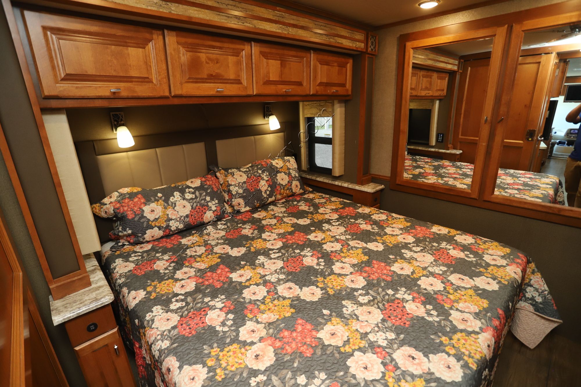 Used 2019 Tiffin Motor Homes Allegro 32SA Class A  For Sale