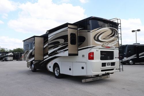 2017 Tiffin Motor Homes Allegro Red 33AA