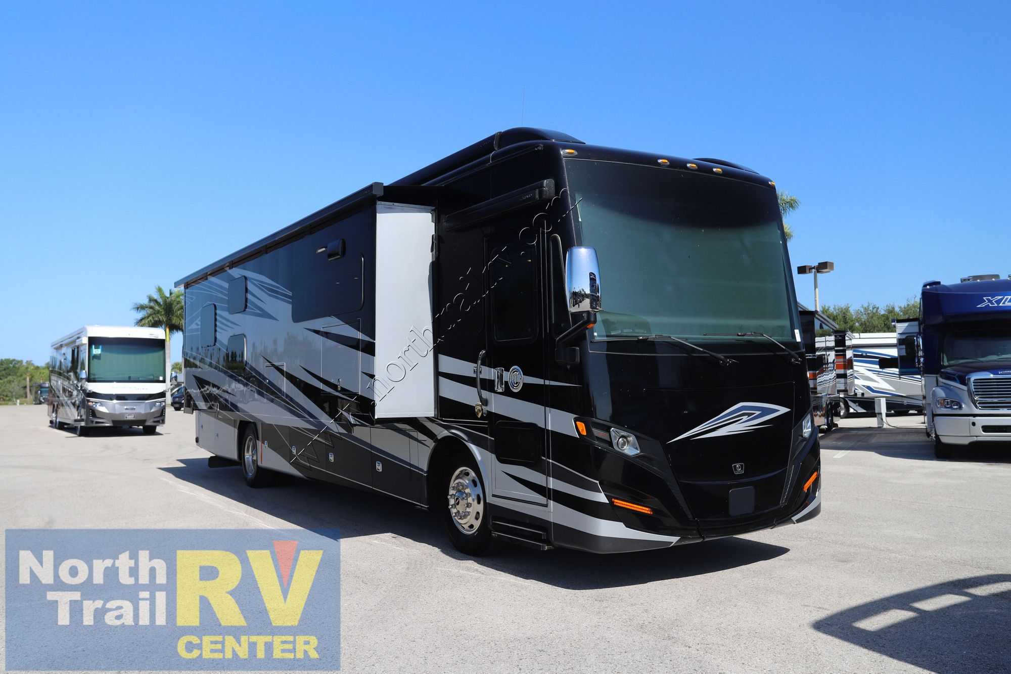 Used 2023 Tiffin Motor Homes Allegro Red 38KA Class A  For Sale
