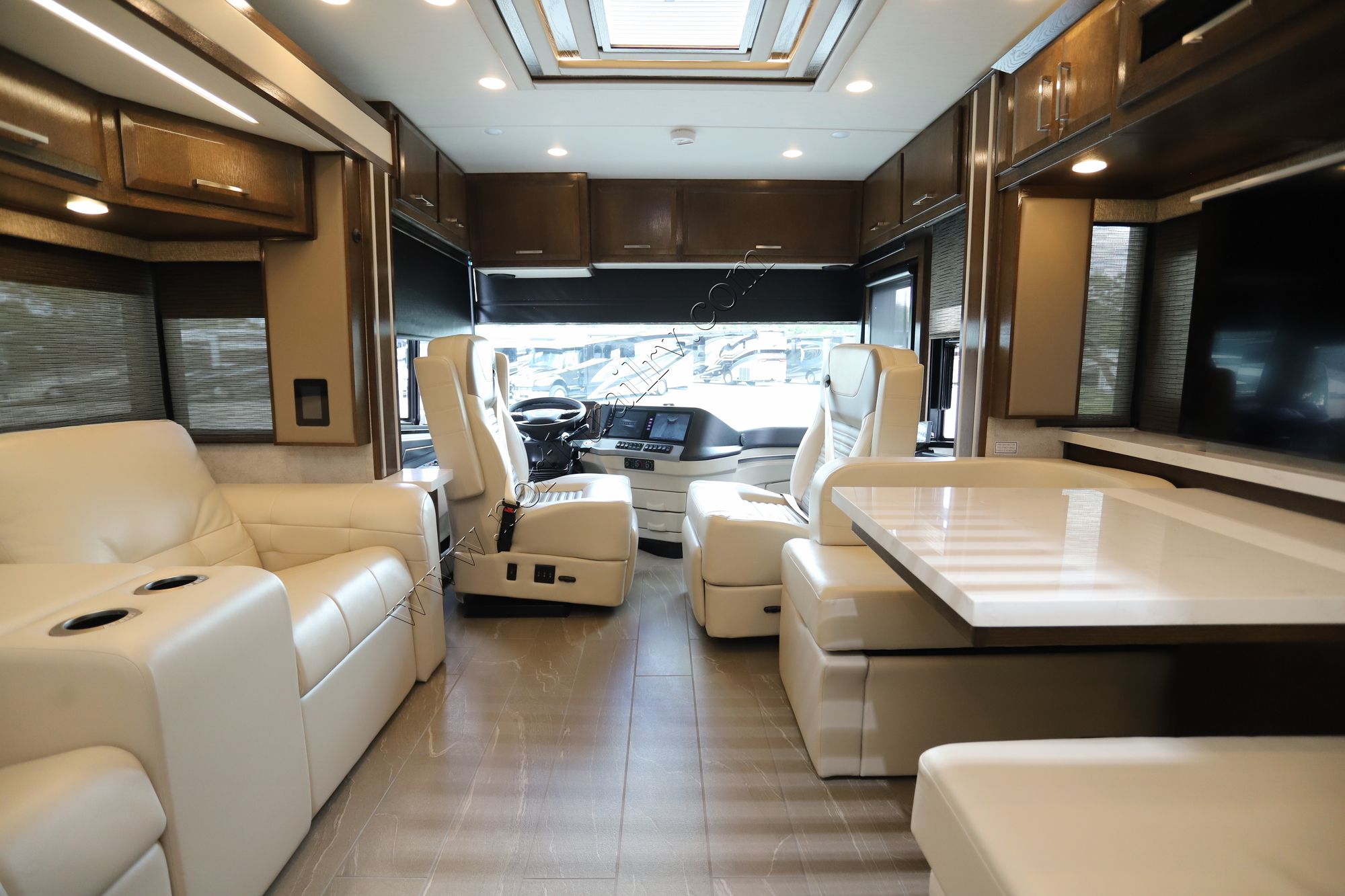 Used 2024 Newmar New Aire 3543 Class A  For Sale