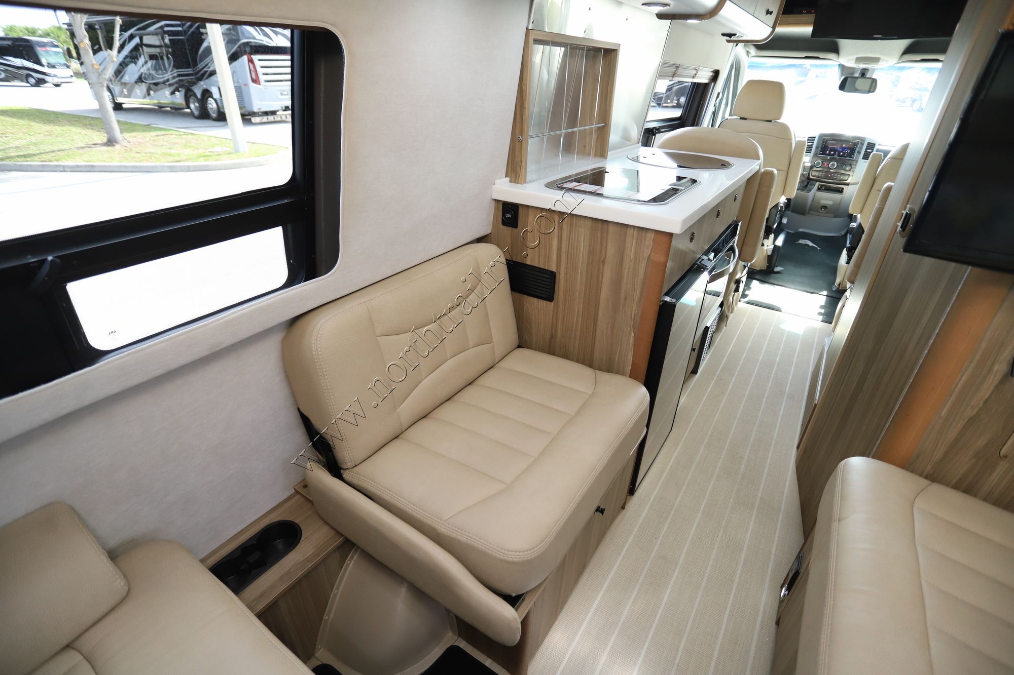 Used 2018 Airstream Interstate EXT Tommy Bahama Class B  For Sale