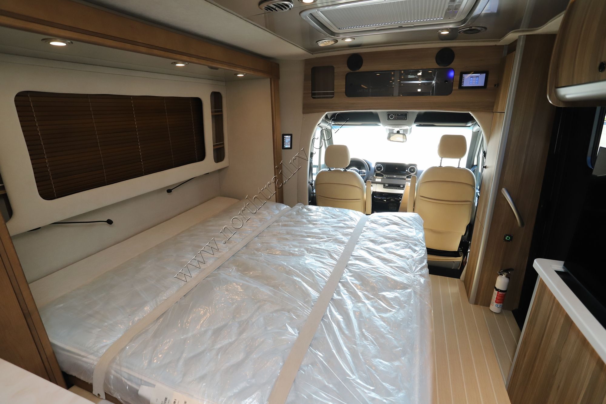 New 2025 Airstream Atlas Tommy Bahama Class C  For Sale