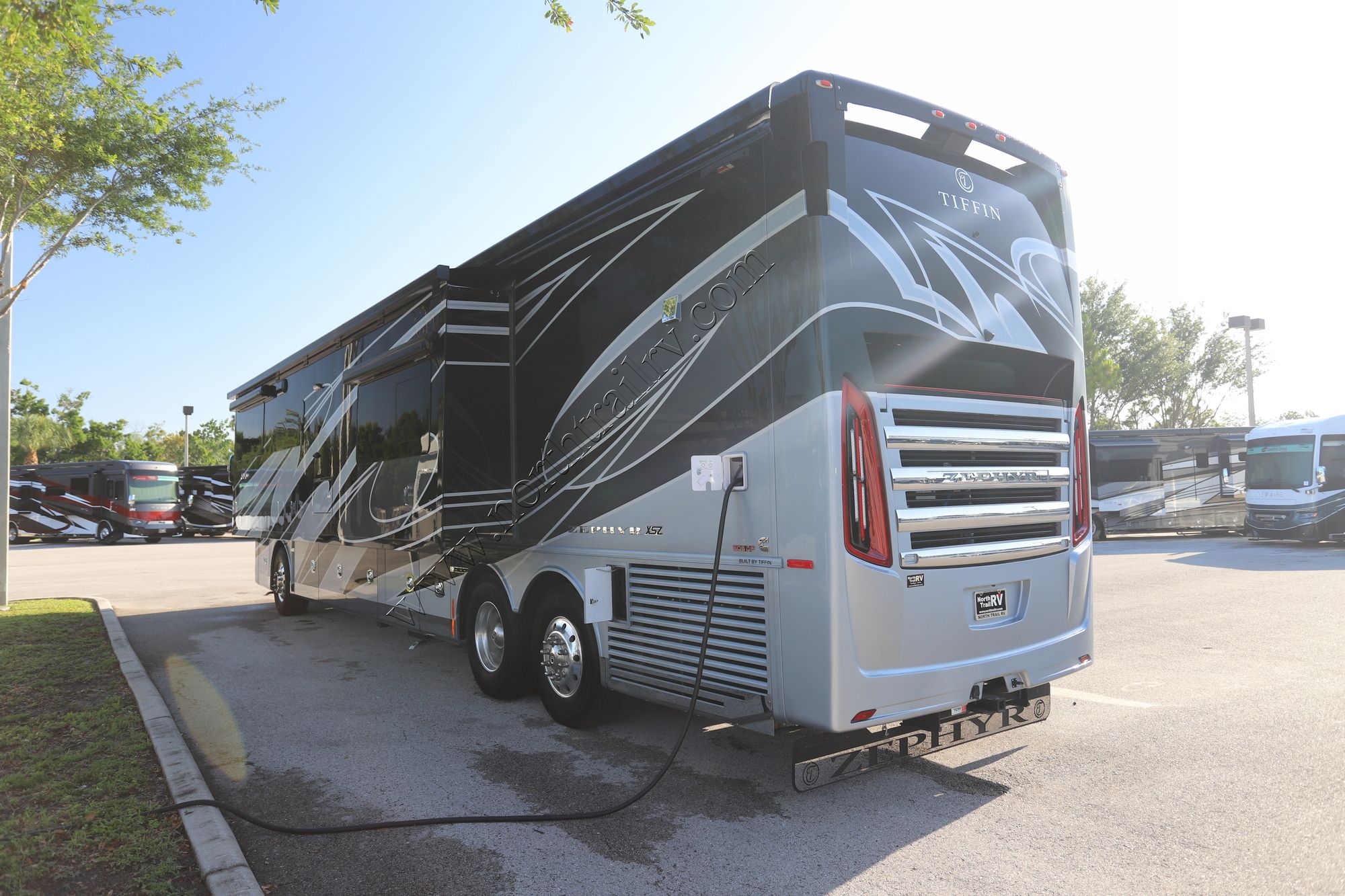New 2024 Tiffin Motor Homes Zephyr 45 FZ Class A  For Sale