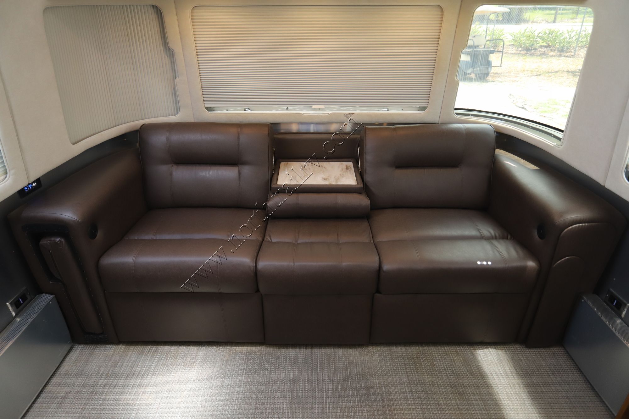 2017 Airstream Classic 30 Travel Trailer Used  For Sale