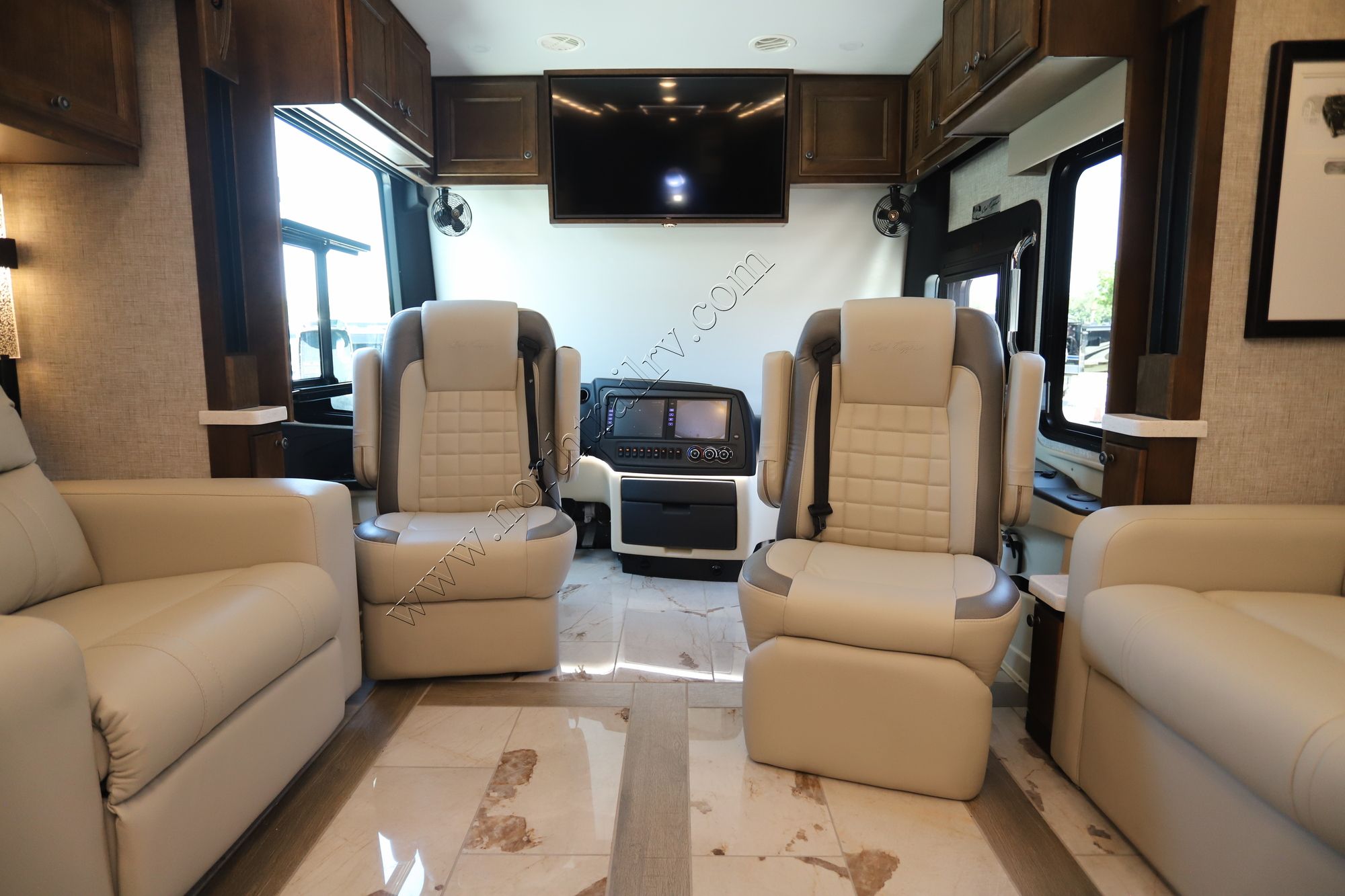 New 2025 Tiffin Motor Homes Allegro Bus 45 BTP Class A  For Sale