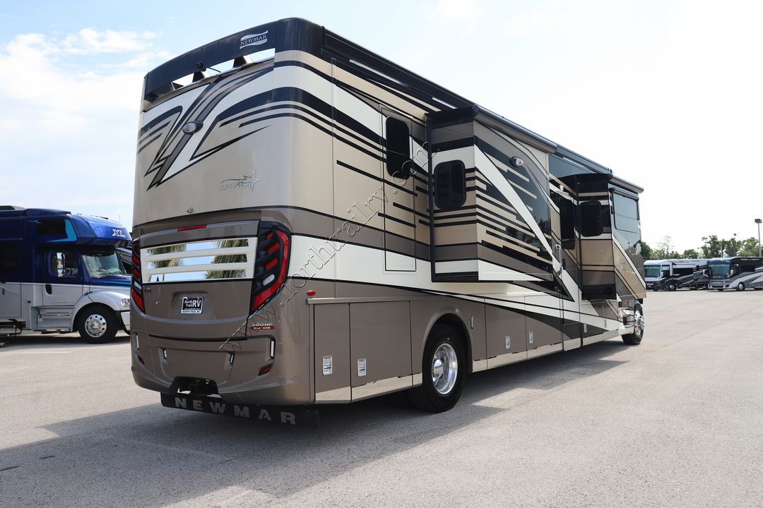 2023 Newmar Super Star 4059 55267-0