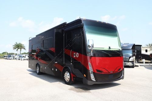 2022 Tiffin Motor Homes Breeze 31 BR Class A