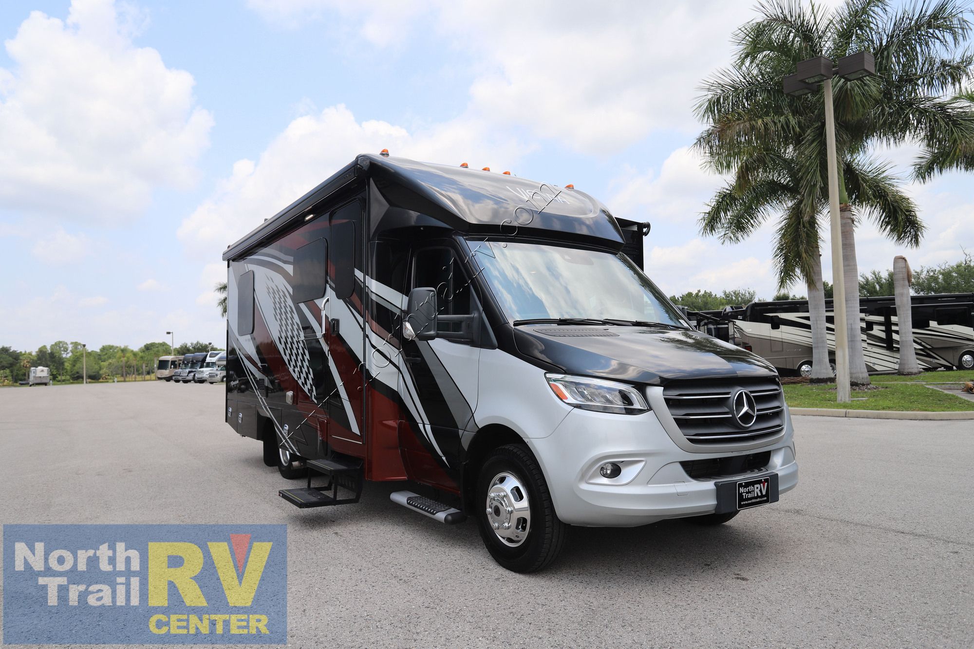 Used 2022 Renegade Rv Vienna 25VFWS Class C  For Sale