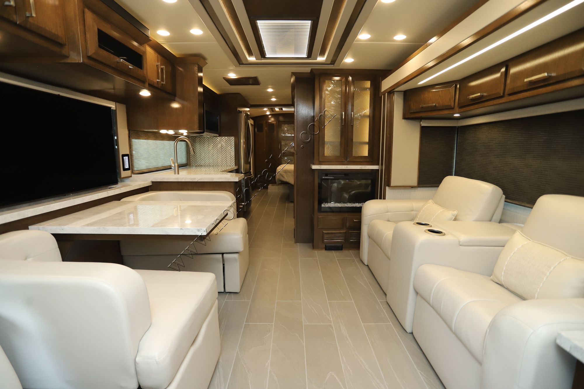 Used 2022 Newmar New Aire 3543 Class A  For Sale