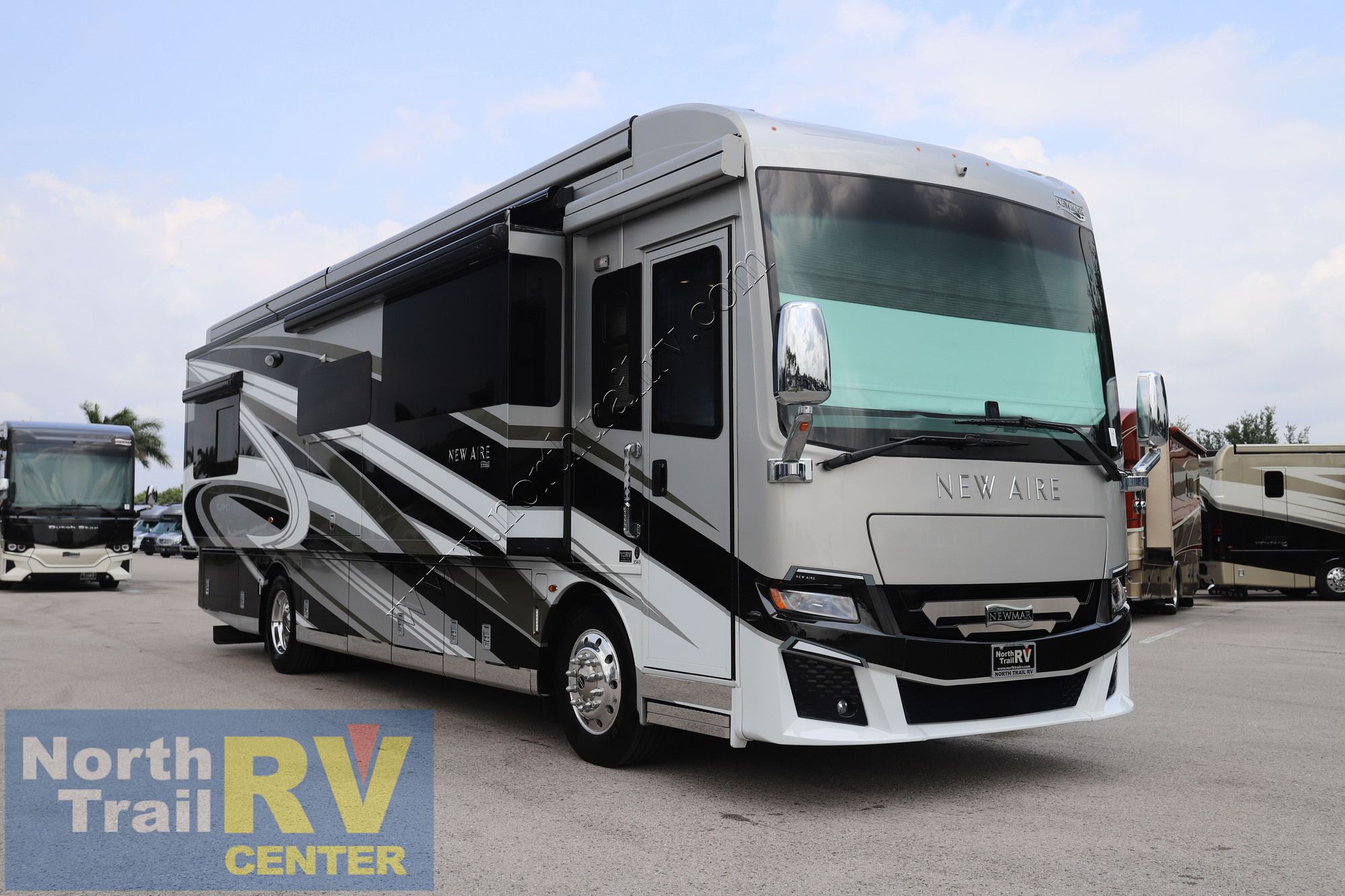 Used 2022 Newmar New Aire 3543 Class A  For Sale