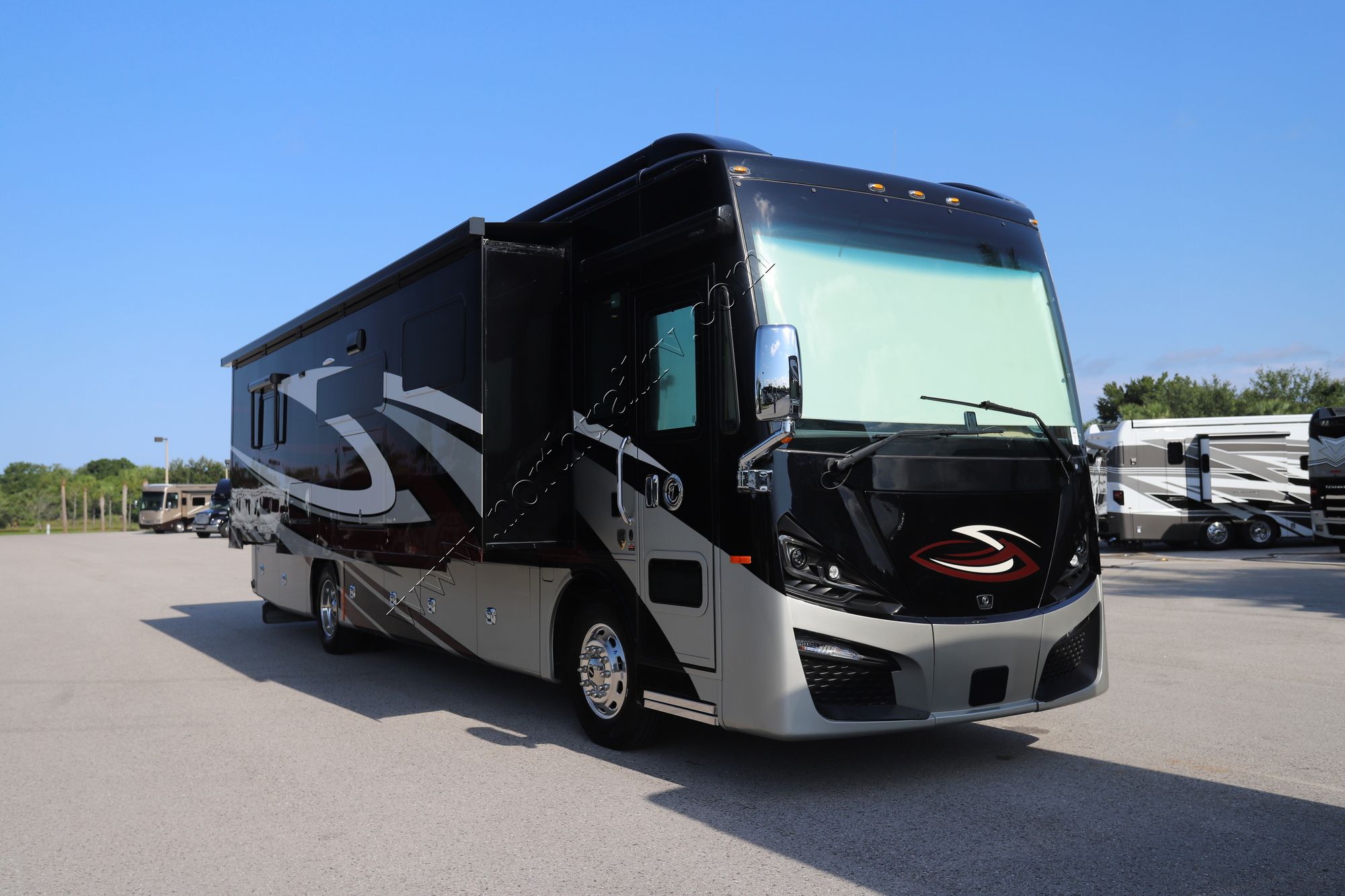 Used 2023 Tiffin Motor Homes Phaeton 37BH Class A  For Sale