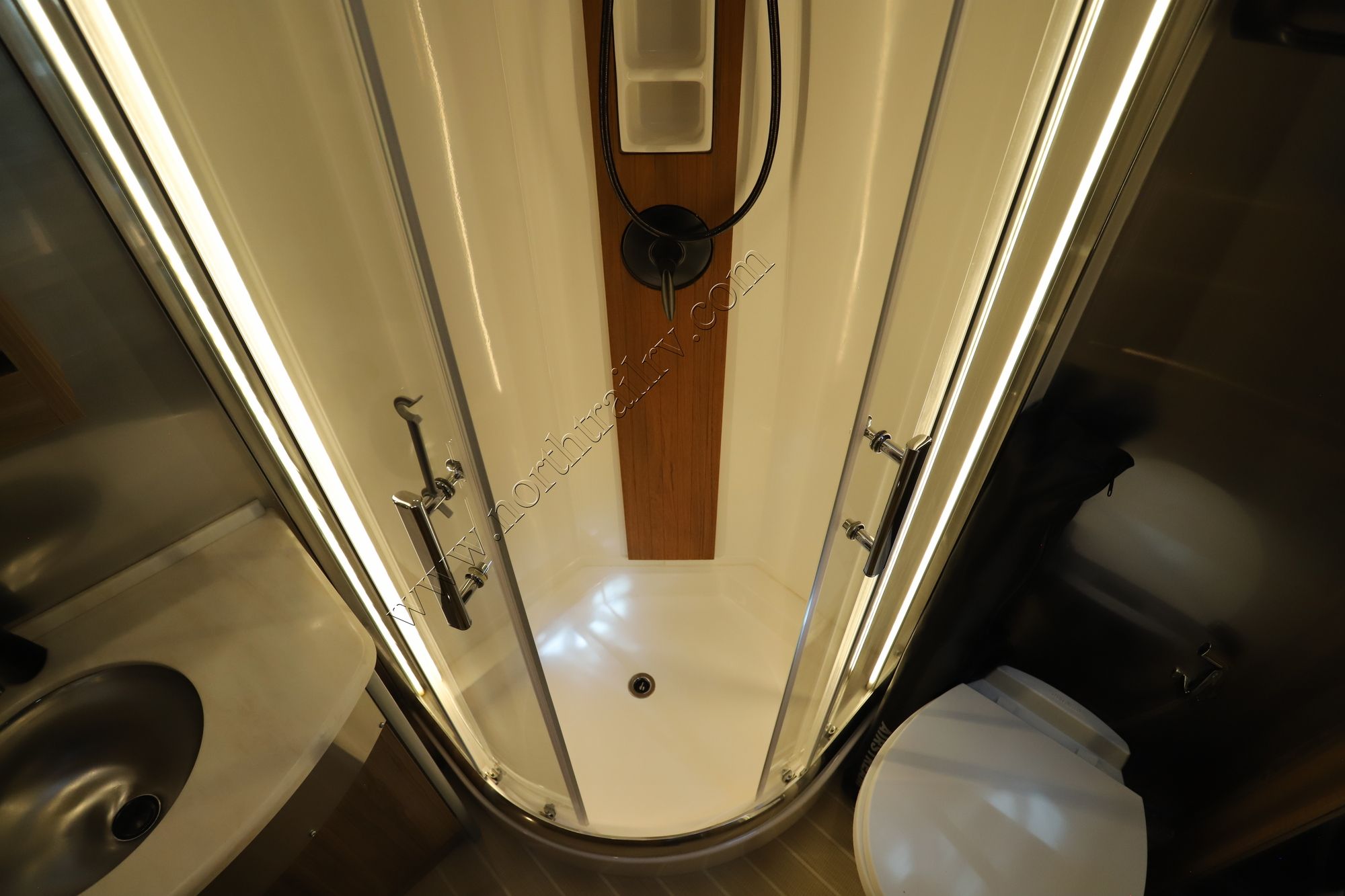 Used 2022 Airstream Atlas Tommy Bahama Class C  For Sale