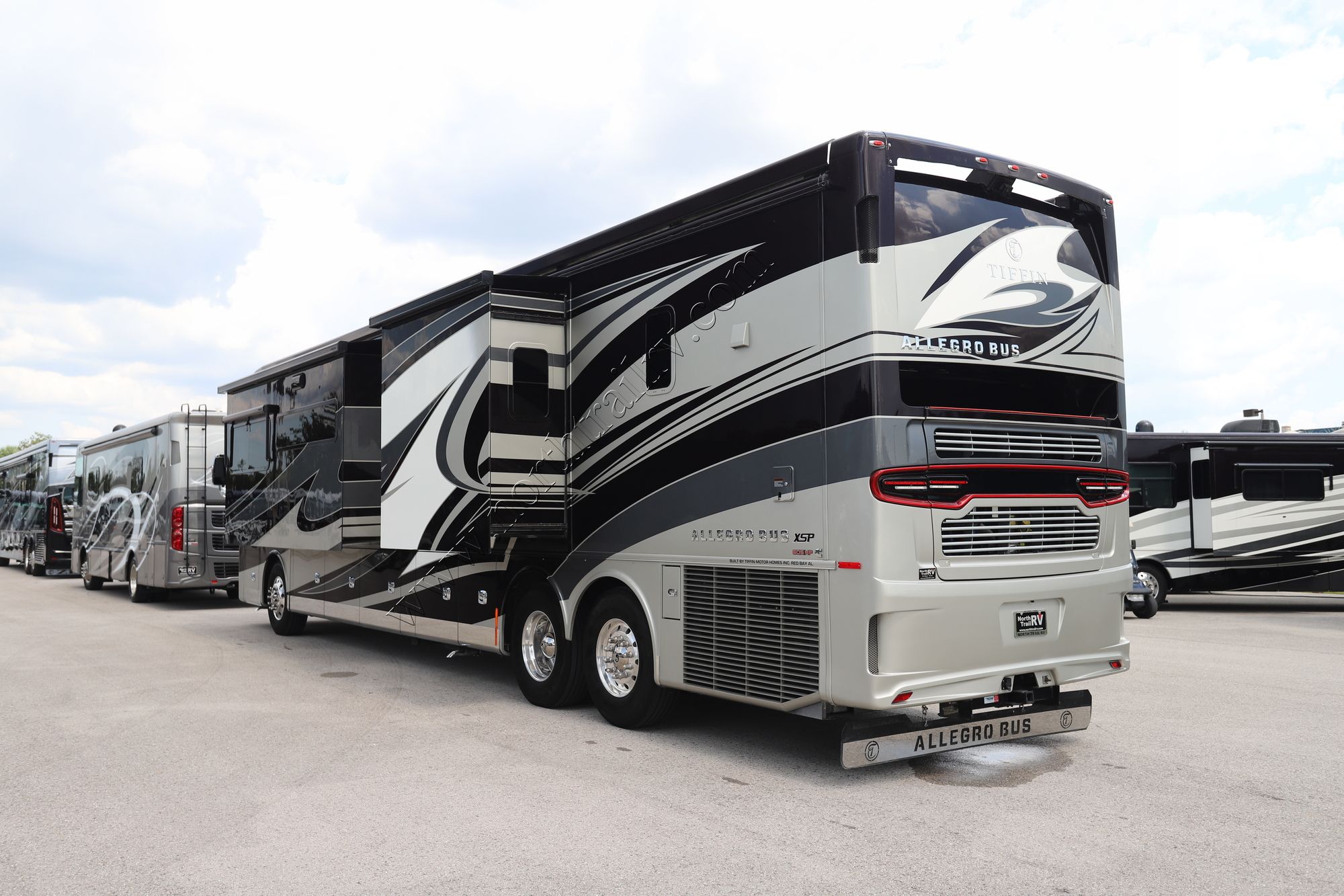 Used 2021 Tiffin Motor Homes Allegro Bus 45 OPP Class A  For Sale