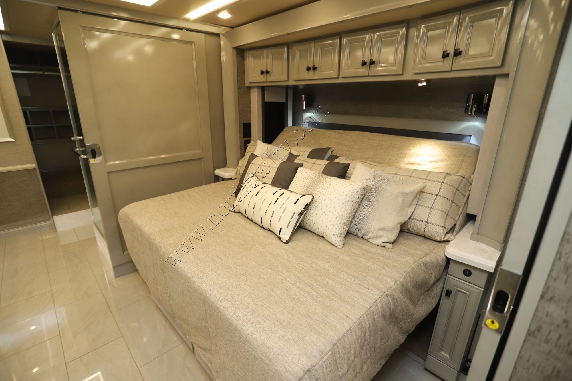 Used 2021 Tiffin Motor Homes Allegro Bus 45 OPP Class A  For Sale