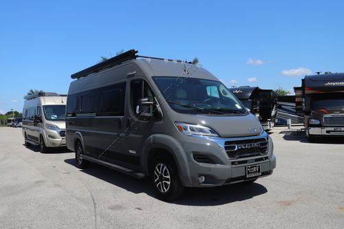 2025 Winnebago Travato 259K