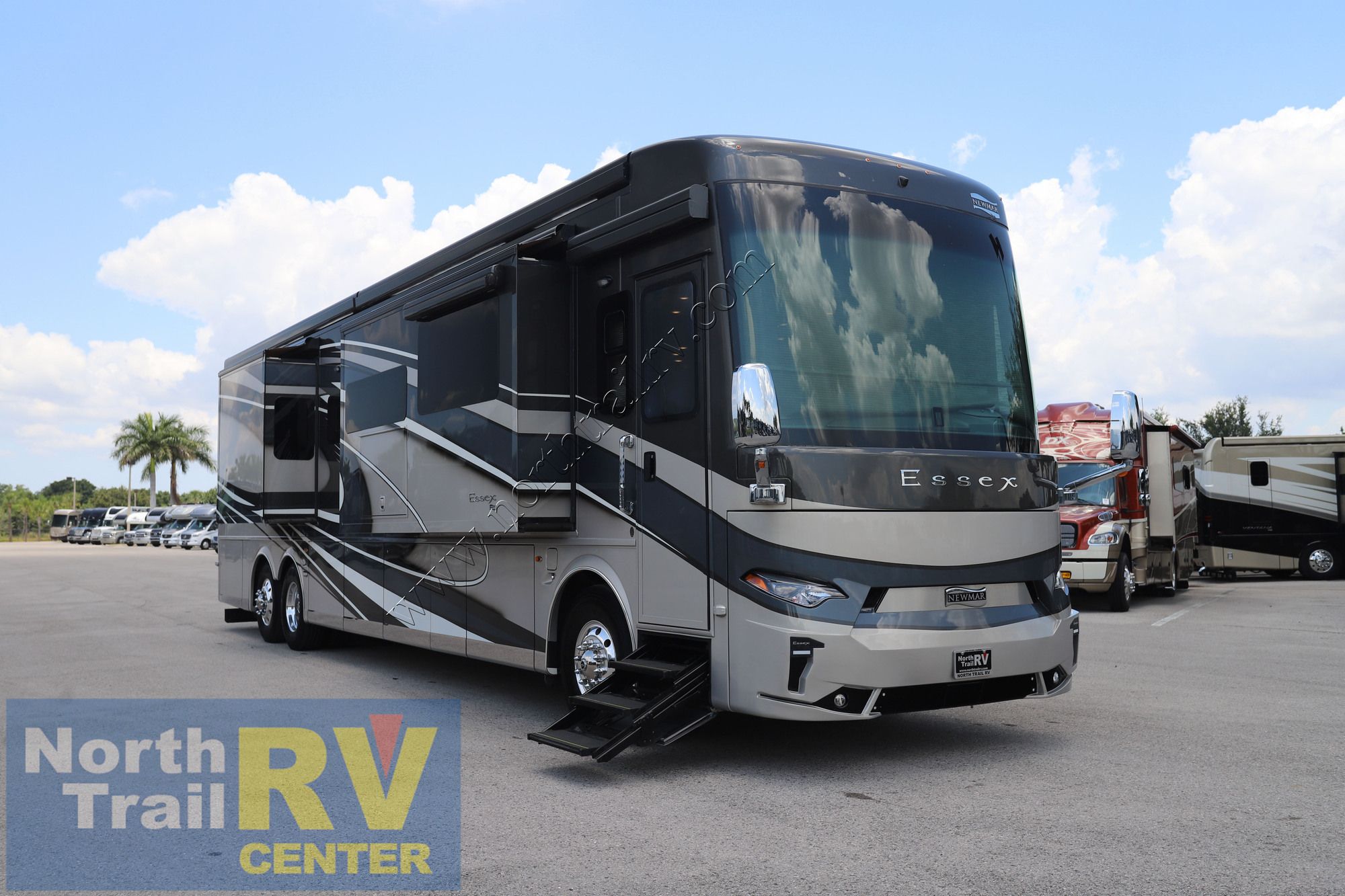 Used 2023 Newmar Essex 4595 Class A  For Sale