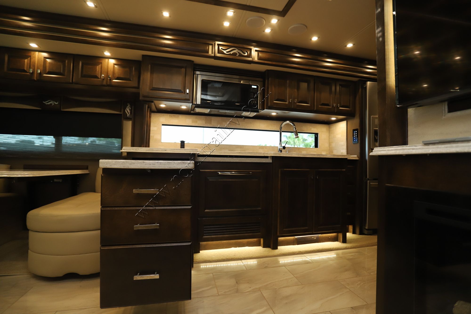 Used 2019 Tiffin Motor Homes Phaeton 40 AH Class A  For Sale