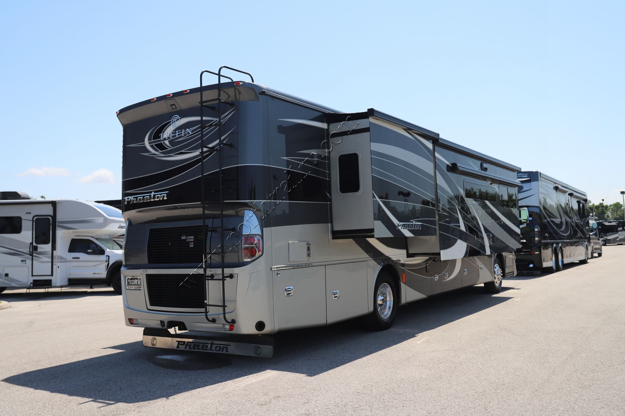 Used 2019 Tiffin Motor Homes Phaeton 40 AH Class A  For Sale