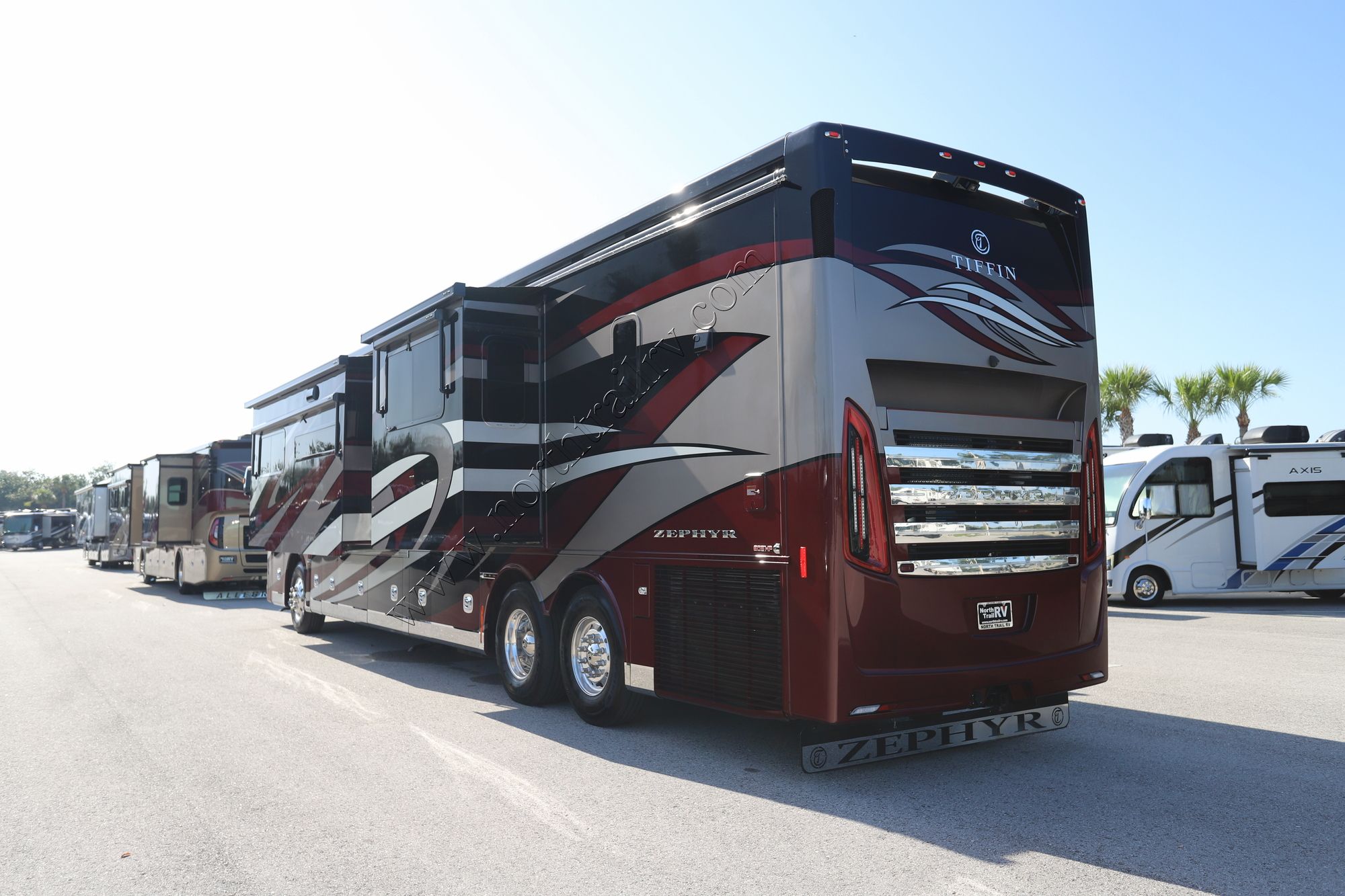 Used 2019 Tiffin Motor Homes Zephyr 45PZ Class A  For Sale