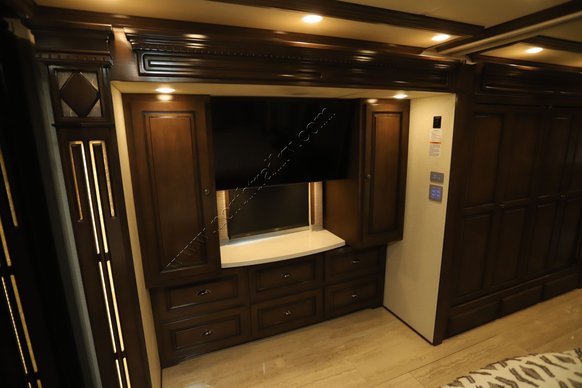 Used 2021 Newmar Dutch Star 4310 Class A  For Sale